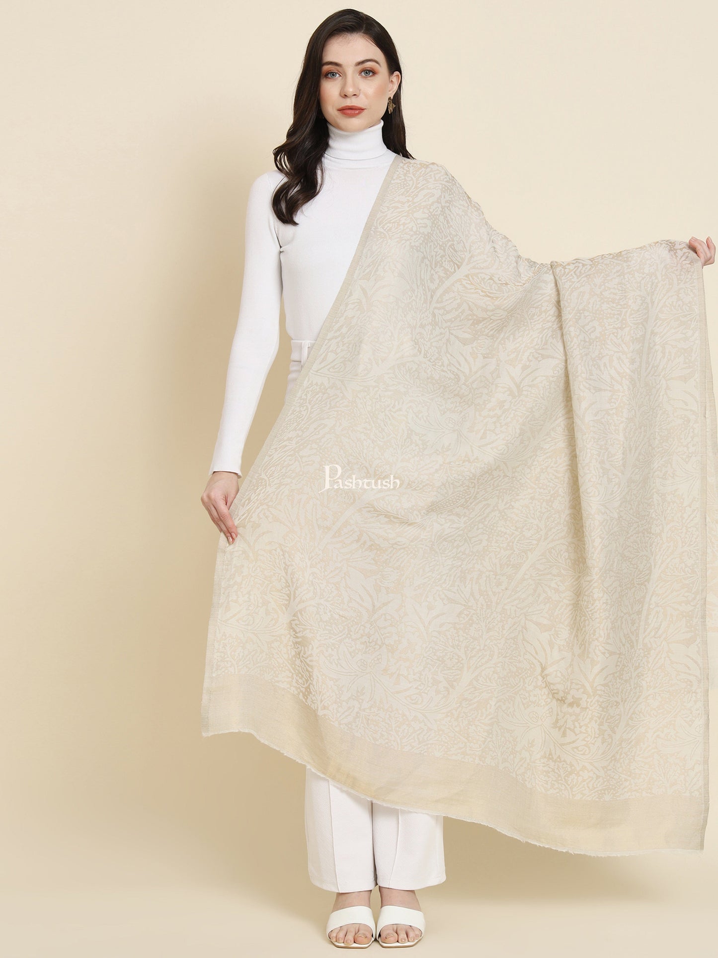 Pashtush India Gift Pack Pashtush His And Her Gift Set Of Pure Wool Ring Shawl And Twilight Metallic Weave Shawl With Wooden Chester Box, Beige and Ivory