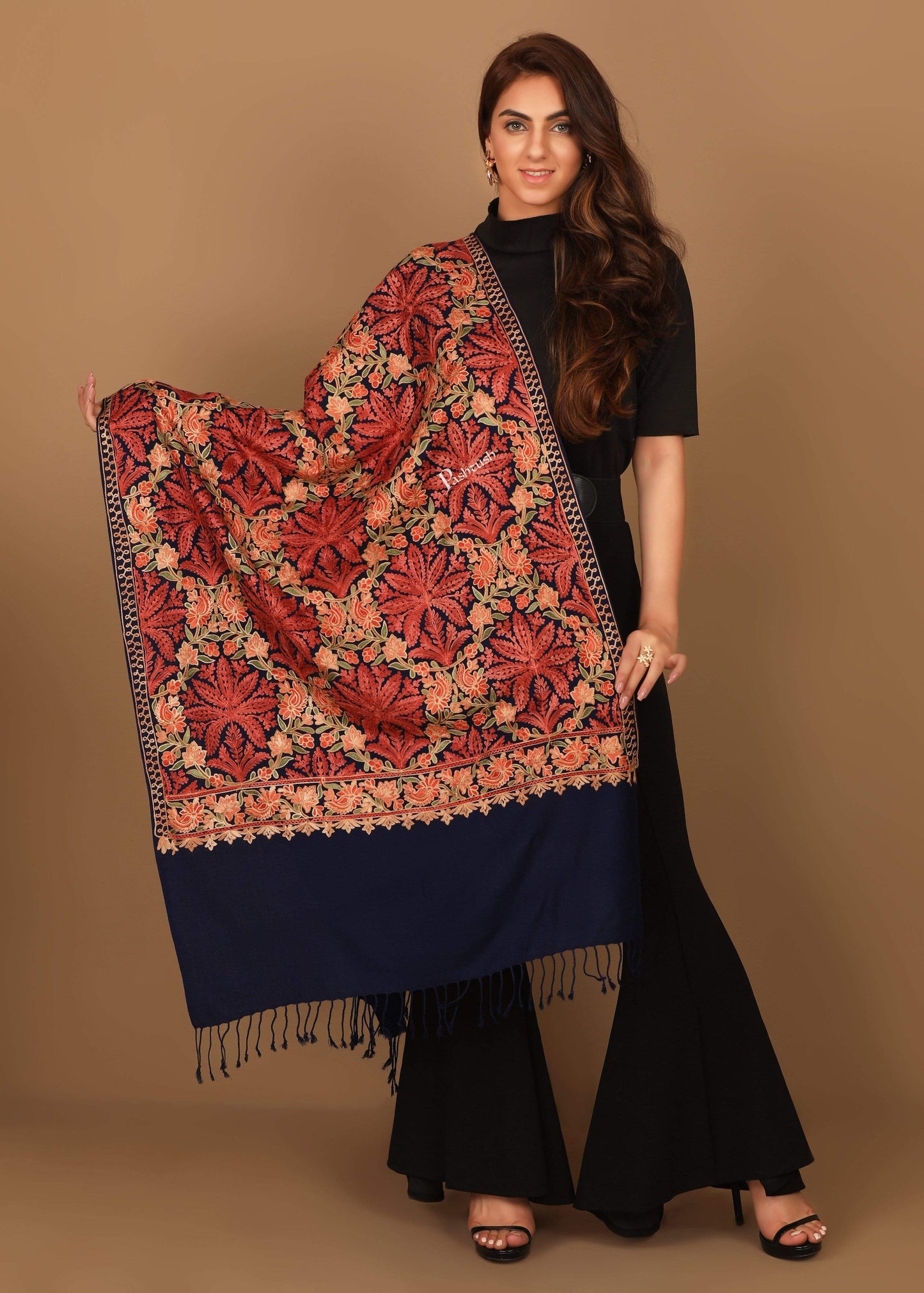 Pashtush India 70x200 Pashtush Kashmiri Aari Embroidery Stole, Fine Wool, Black