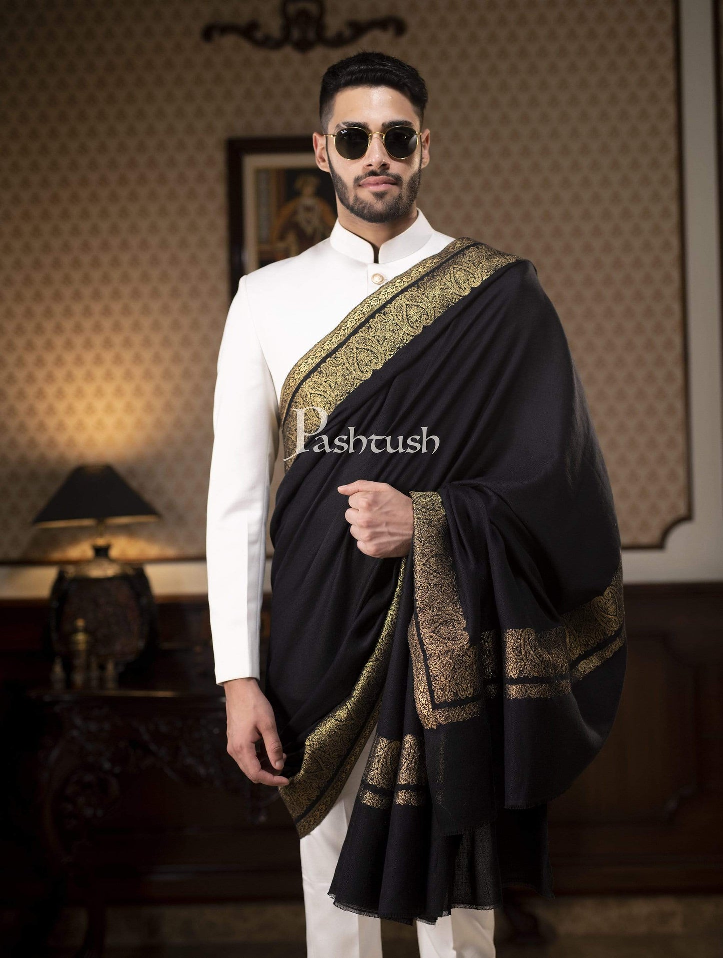 Pashtush India Gift Pack Pashtush Mens Extra Fine Count Wool Shawl, Metallic Tilla Border Weave, Full Size