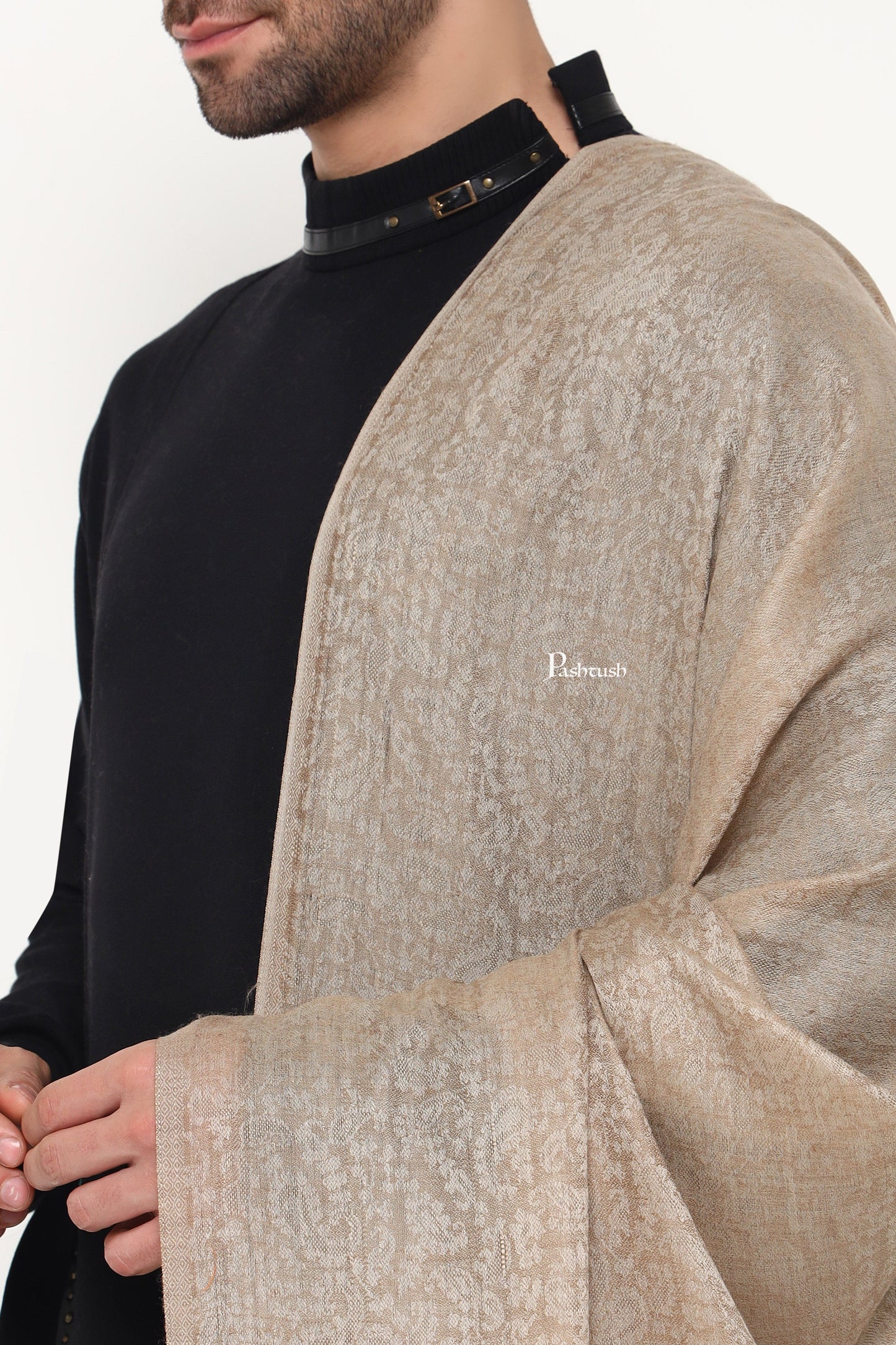 Pashtush India Mens Scarves Stoles and Mufflers Pashtush Mens Extra Fine Wool Stole, Paisley Palla Design, Beige