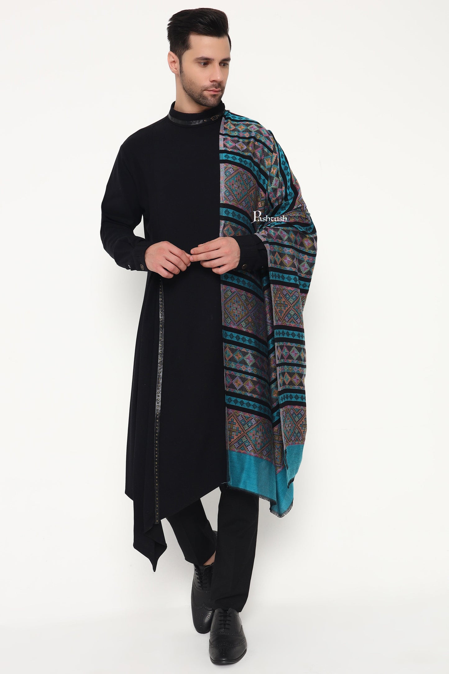 Pashtush India Mens Scarves Stoles and Mufflers Pashtush Mens Extra Soft Bamboo Stole, Aztec Design, Blue