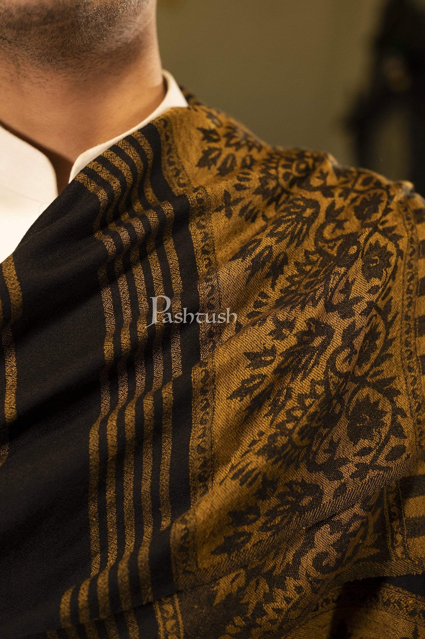 Pashtush Store Stole Pashtush Mens Fine Wool Stole, Tuscan Sun, Black