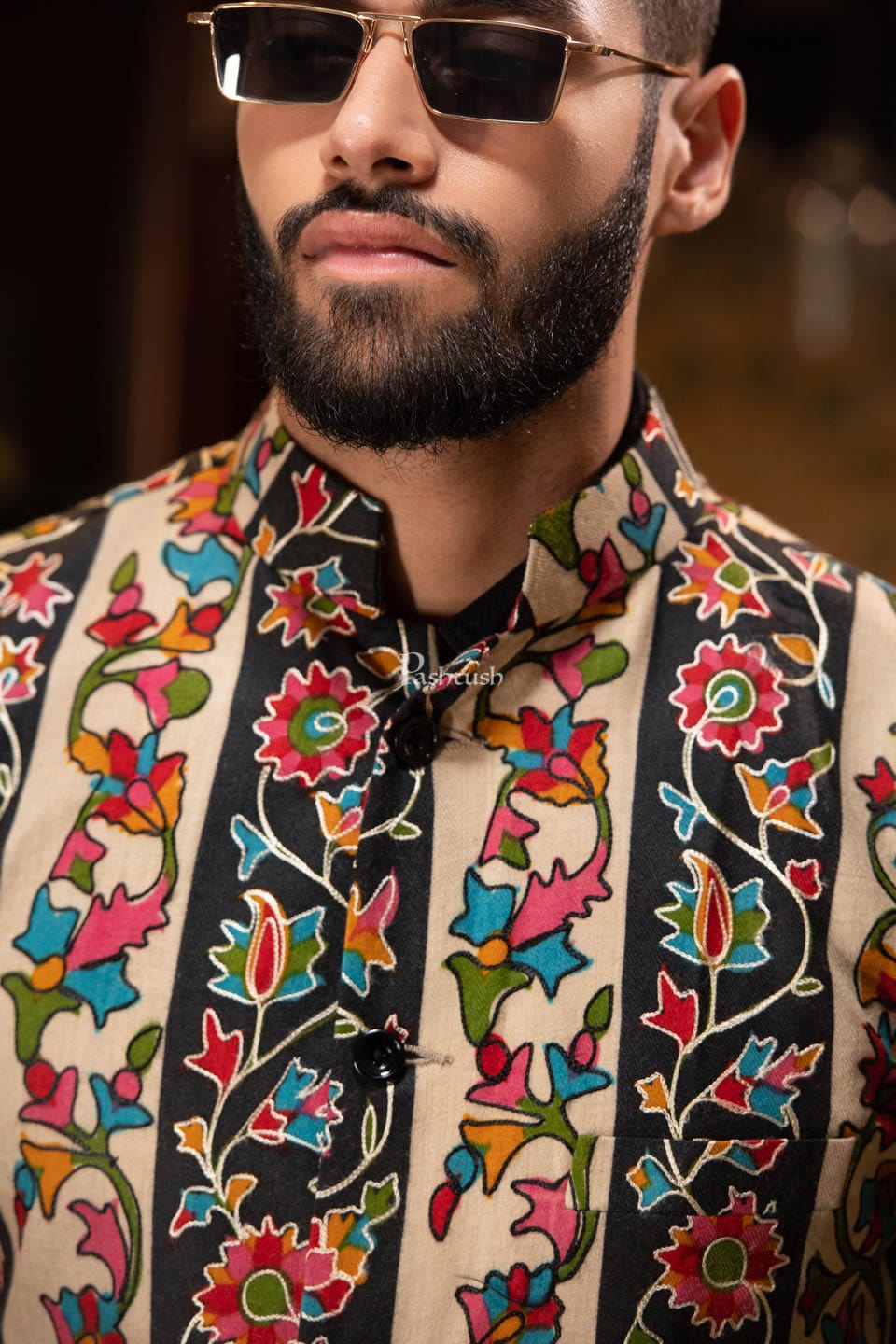 Pashtush India Coats & Jackets Pashtush Mens Hand Embroidered Sleeveless Jacket, Kalamkari Waistcoat, Multicolour