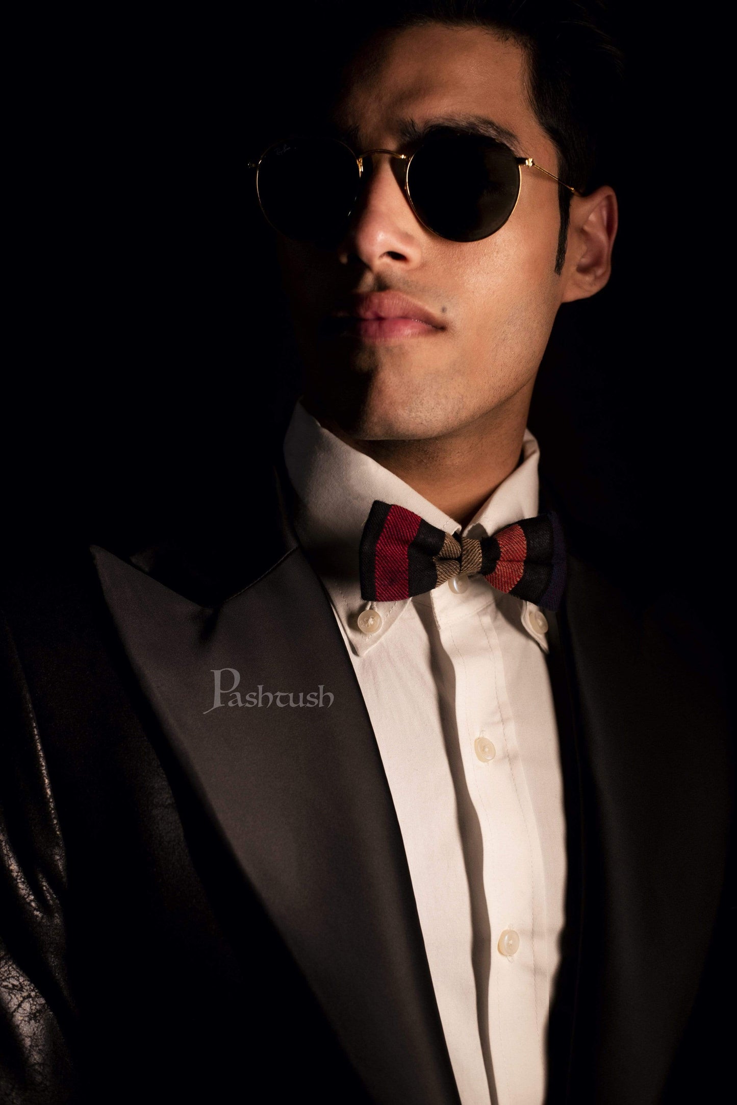 Pashtush India Bow Pashtush Mens Luxury Pre-Tied Bow Tie