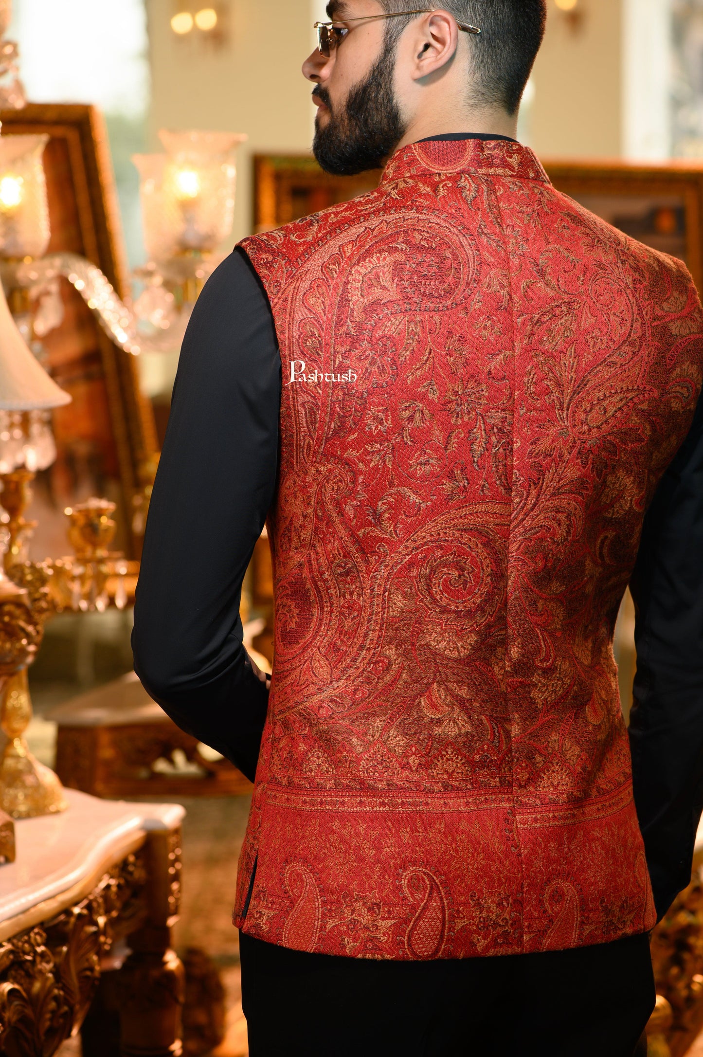 Pashtush India Coats & Jackets Pashtush Mens Woven Jacquard Structured Waistcoat, Slim Fit, Maroon