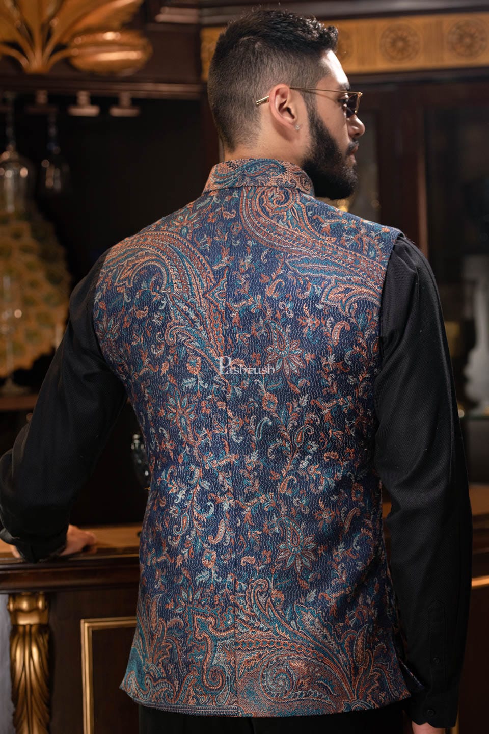 Pashtush India Coats & Jackets PASHTUSH MENS WOVEN JACQUARD WAISTCOAT, Structured SLIM FIT, Navy Blue