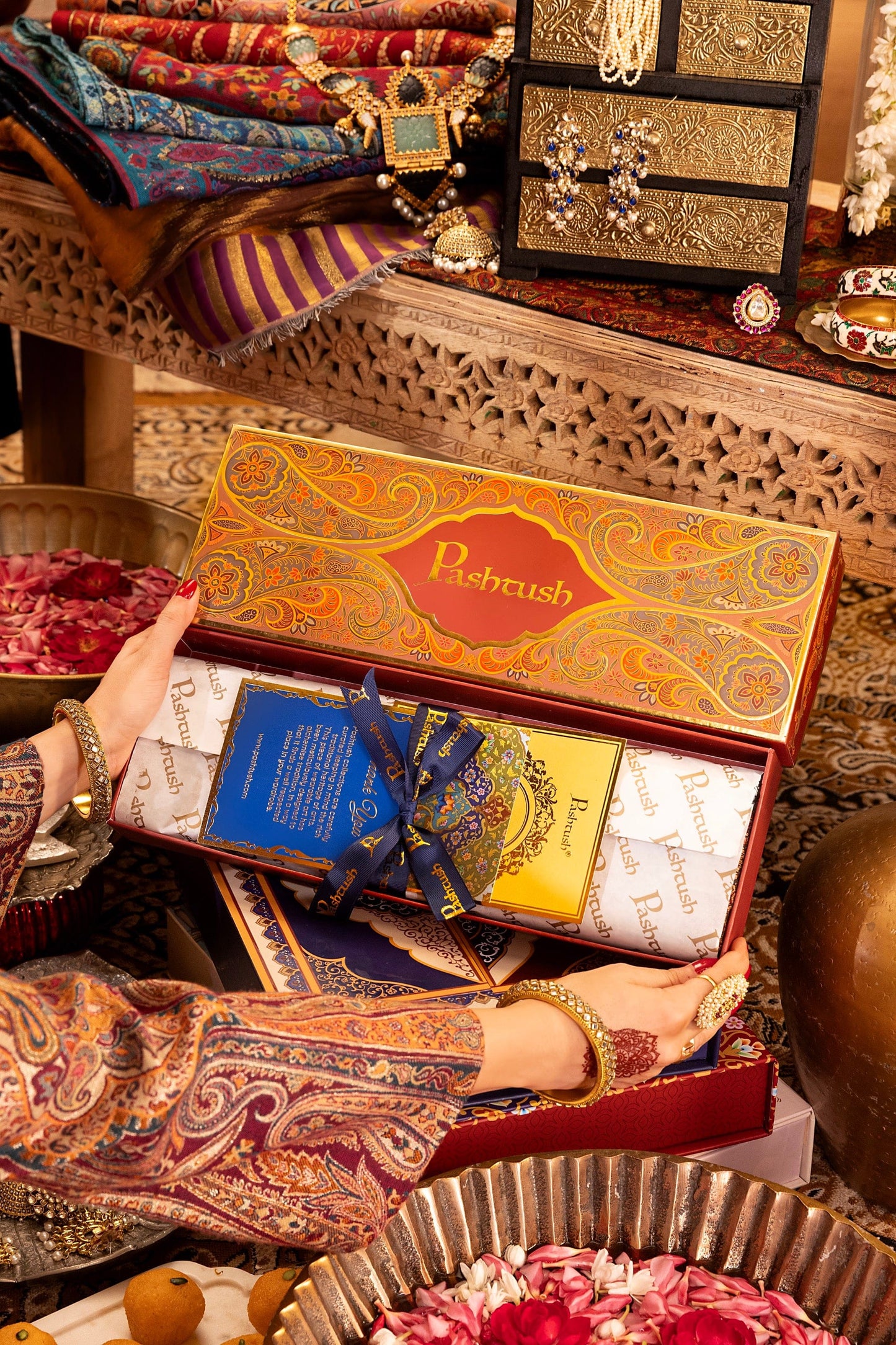 Pashtush India Box Pashtush Multi Coloured Premium Box (Box Only)