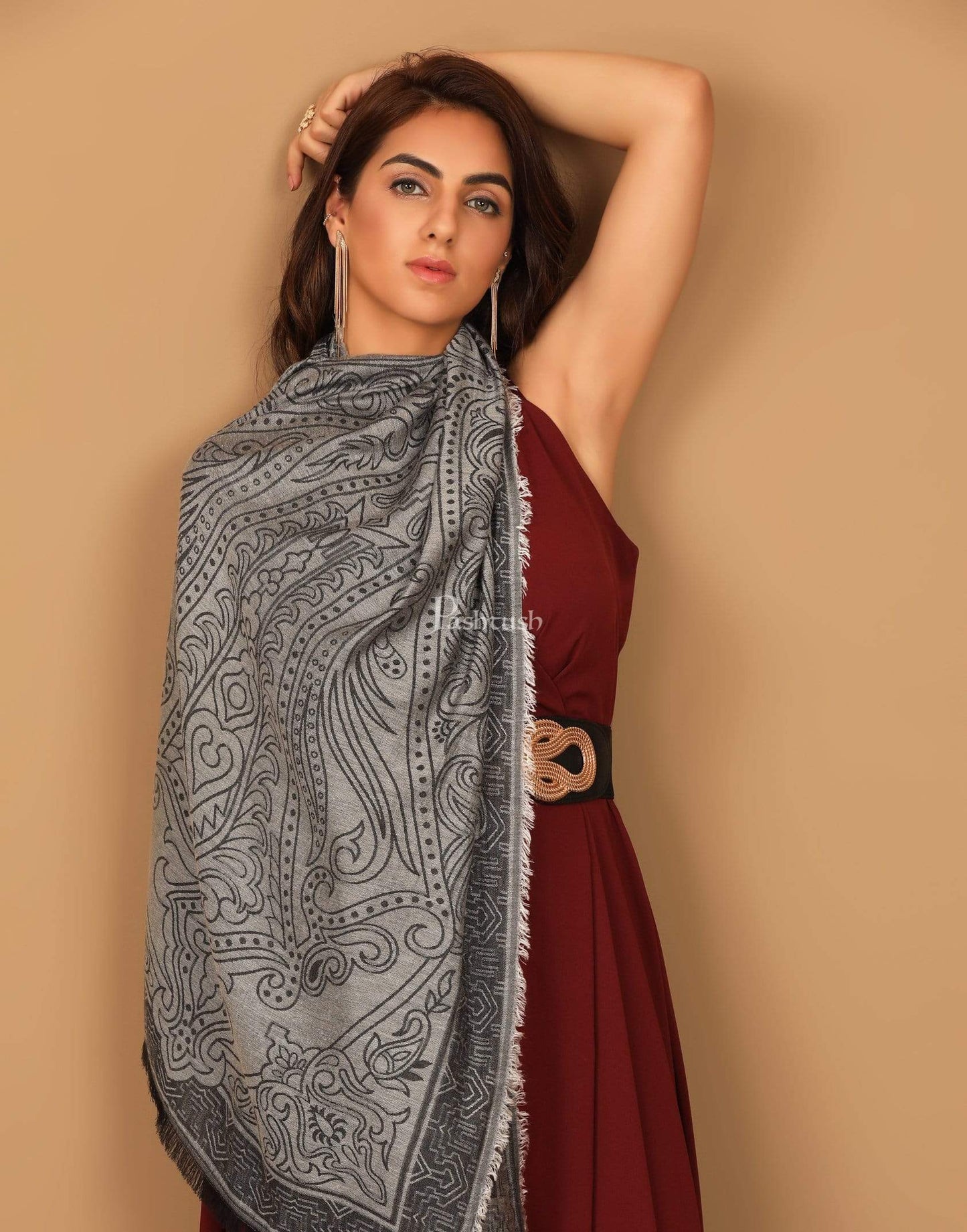 Pashtush Shawl Store Stole Pashtush Women's Paisley Design, Soft Bamboo Scarf, Black and Grey