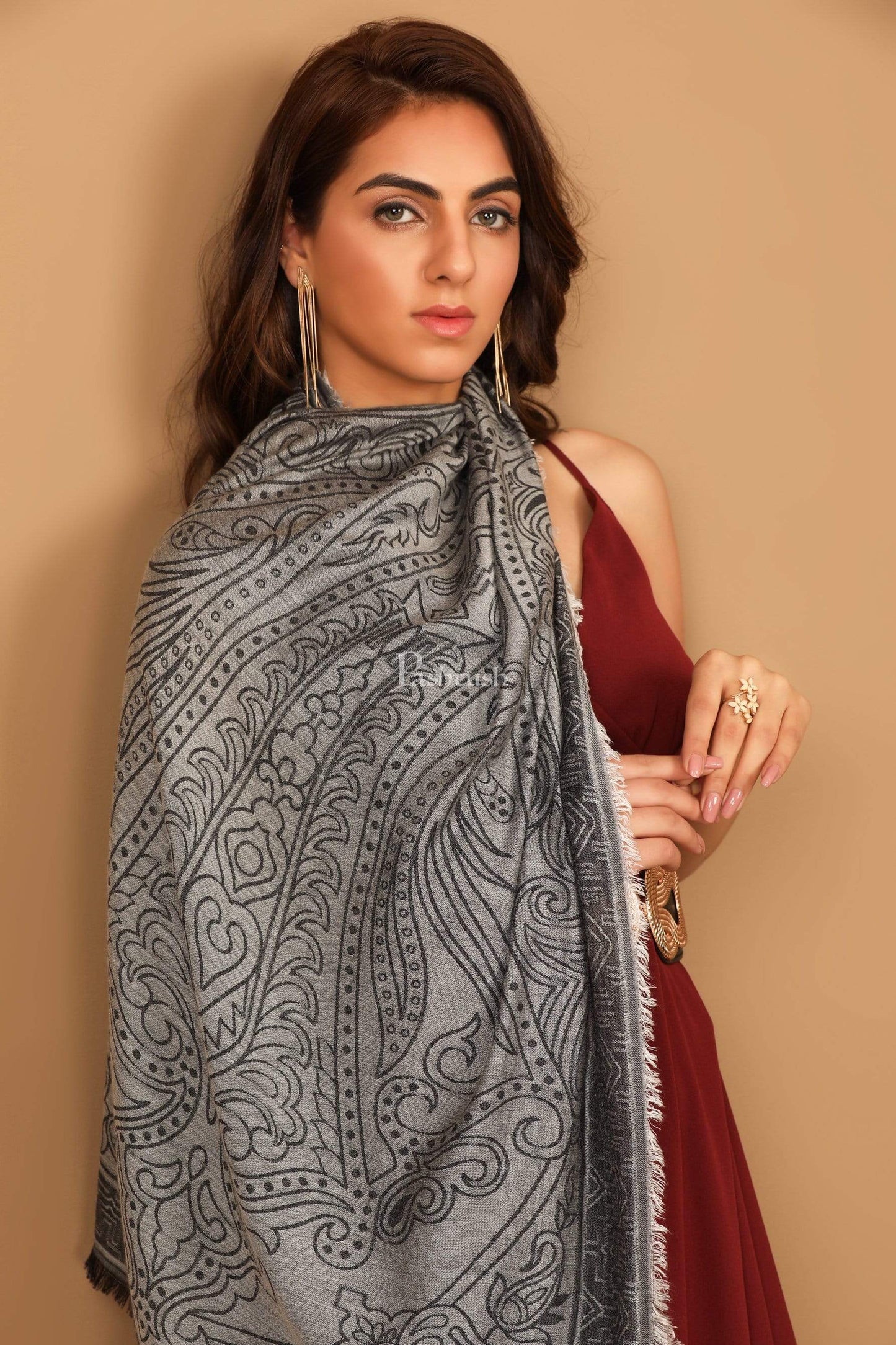 Pashtush Shawl Store Stole Pashtush Women's Paisley Design, Soft Bamboo Scarf, Black and Grey