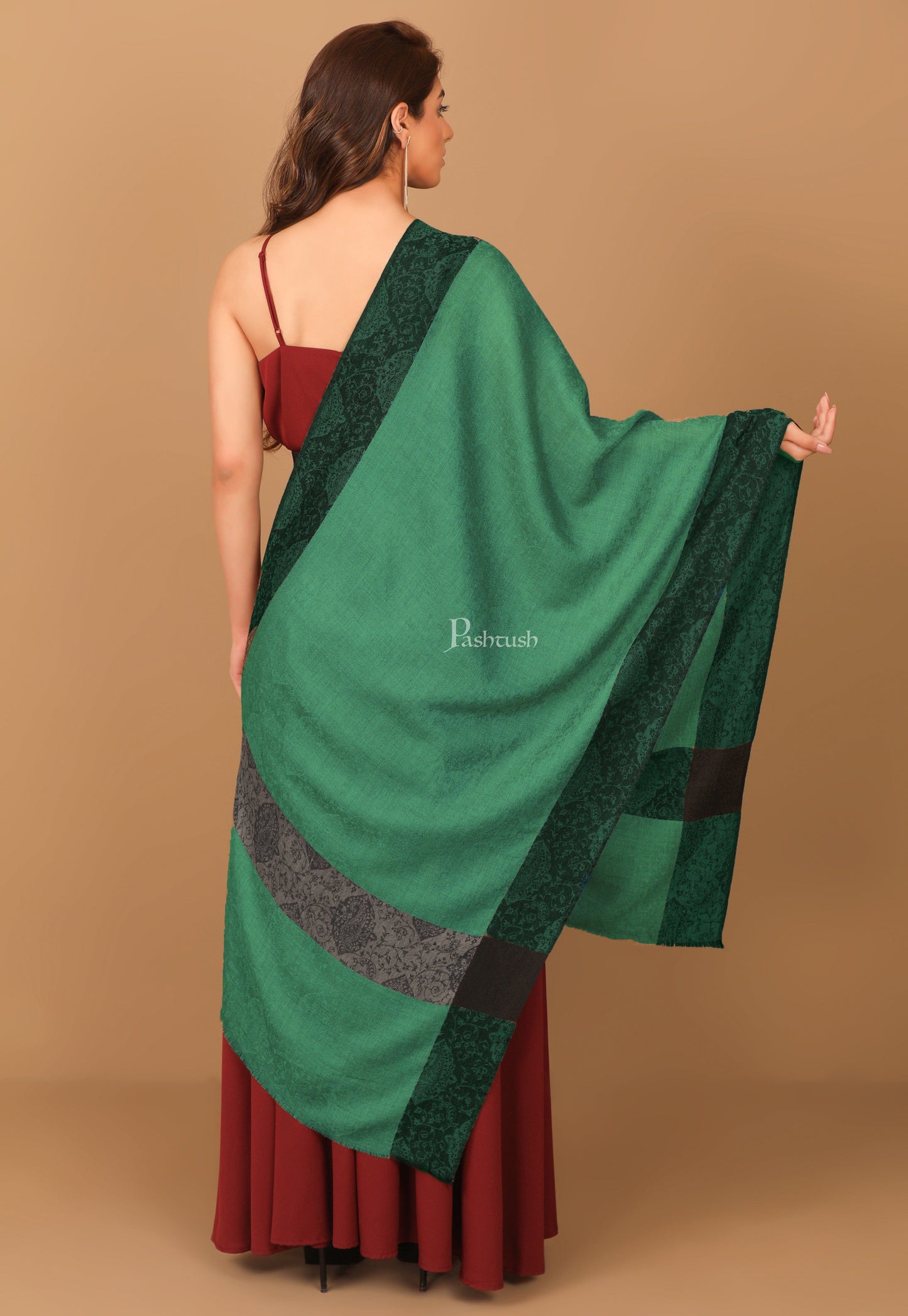 Pashtush India Womens Stoles and Scarves Scarf Pashtush Women's Reversible Stole, With Paiseley Weave