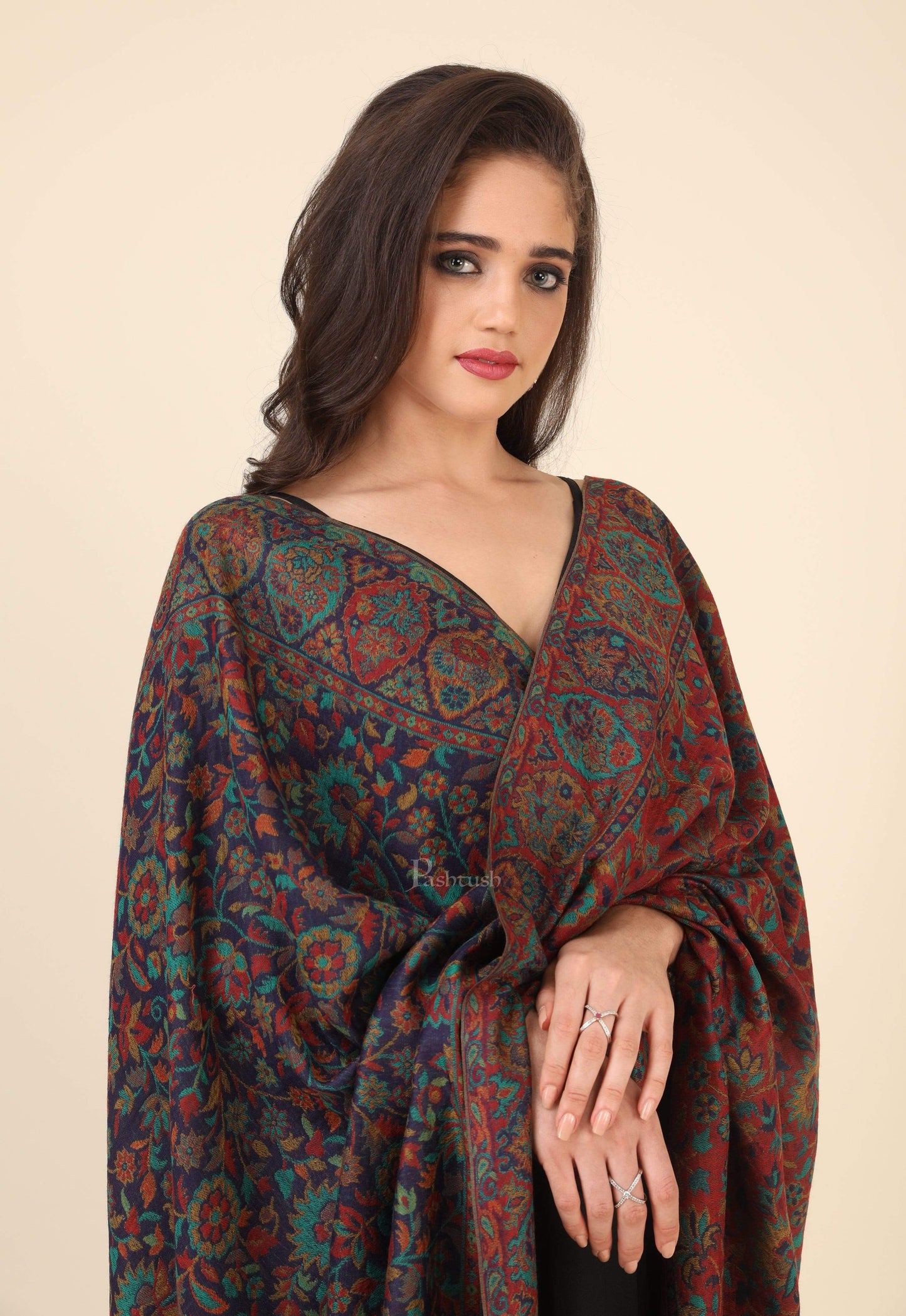 Pashtush India 100x200 Pashtush Womens 100% Pure Wool Twin Color Reversible Ethnic Weave Shawl, Soft and Warm, With Woolmark Certificate black