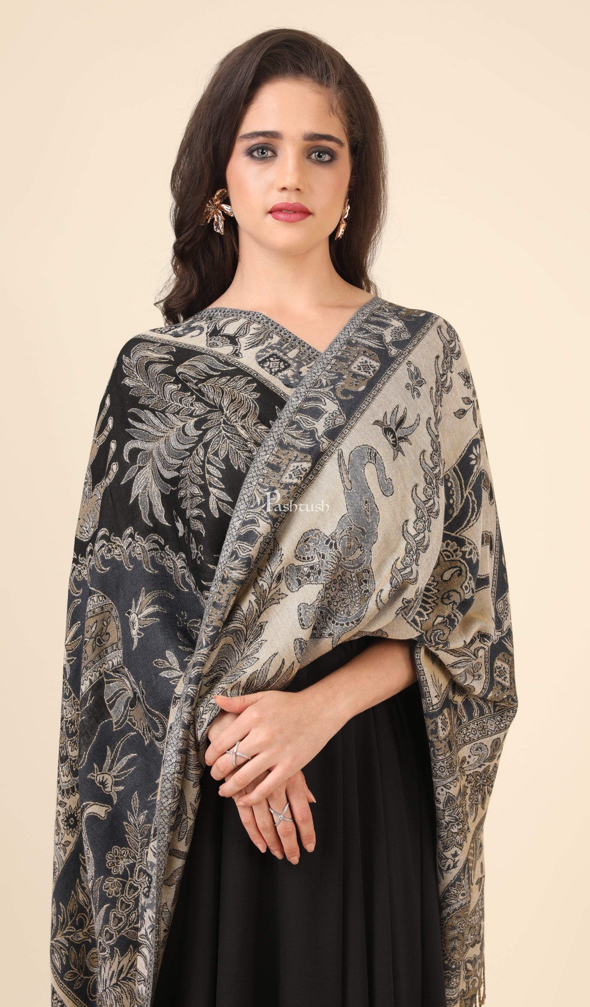 Pashtush India 70x200 Pashtush Womens Bamboo Reversible Stole, Tribal elephants