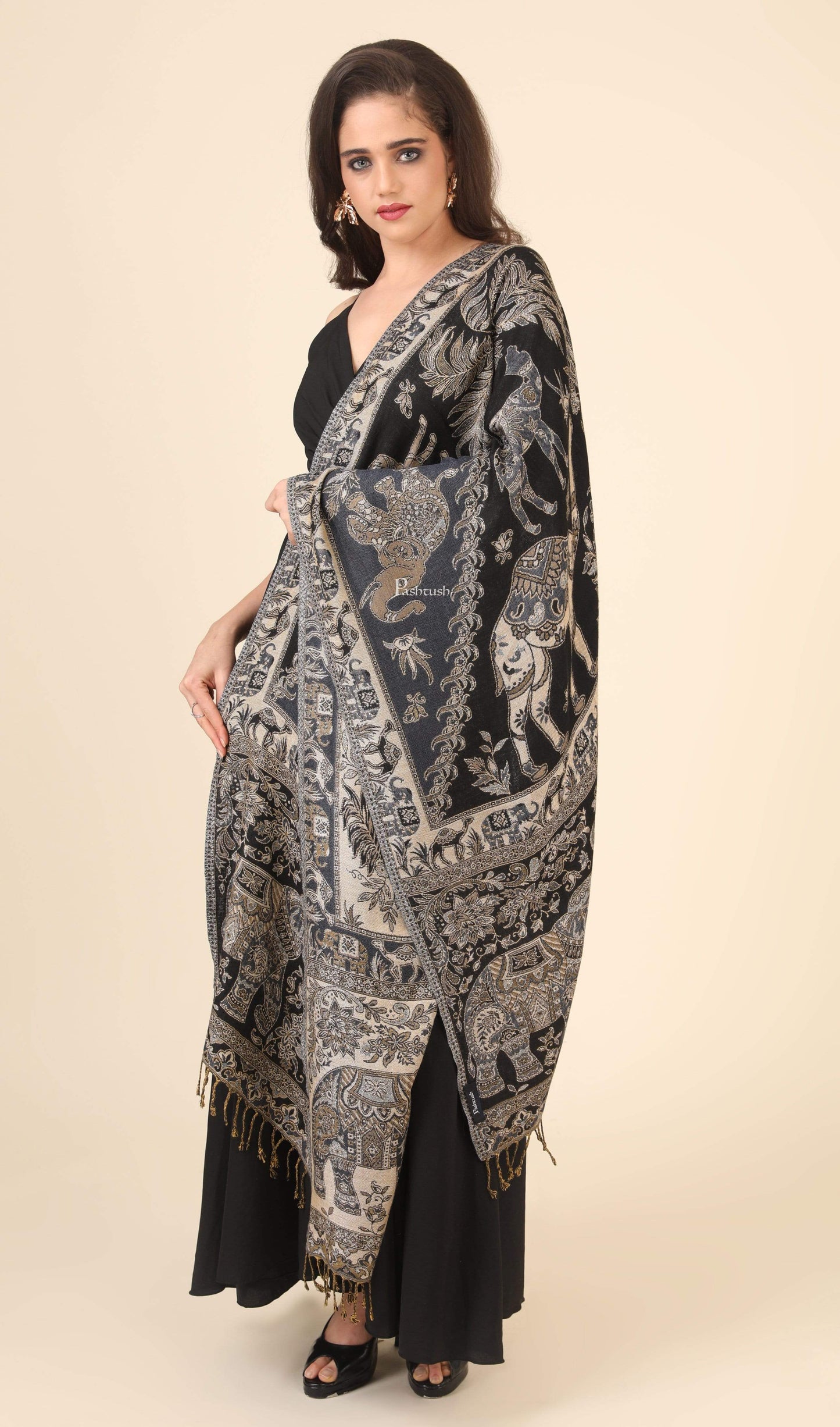 Pashtush India 70x200 Pashtush Womens Bamboo Reversible Stole, Tribal elephants