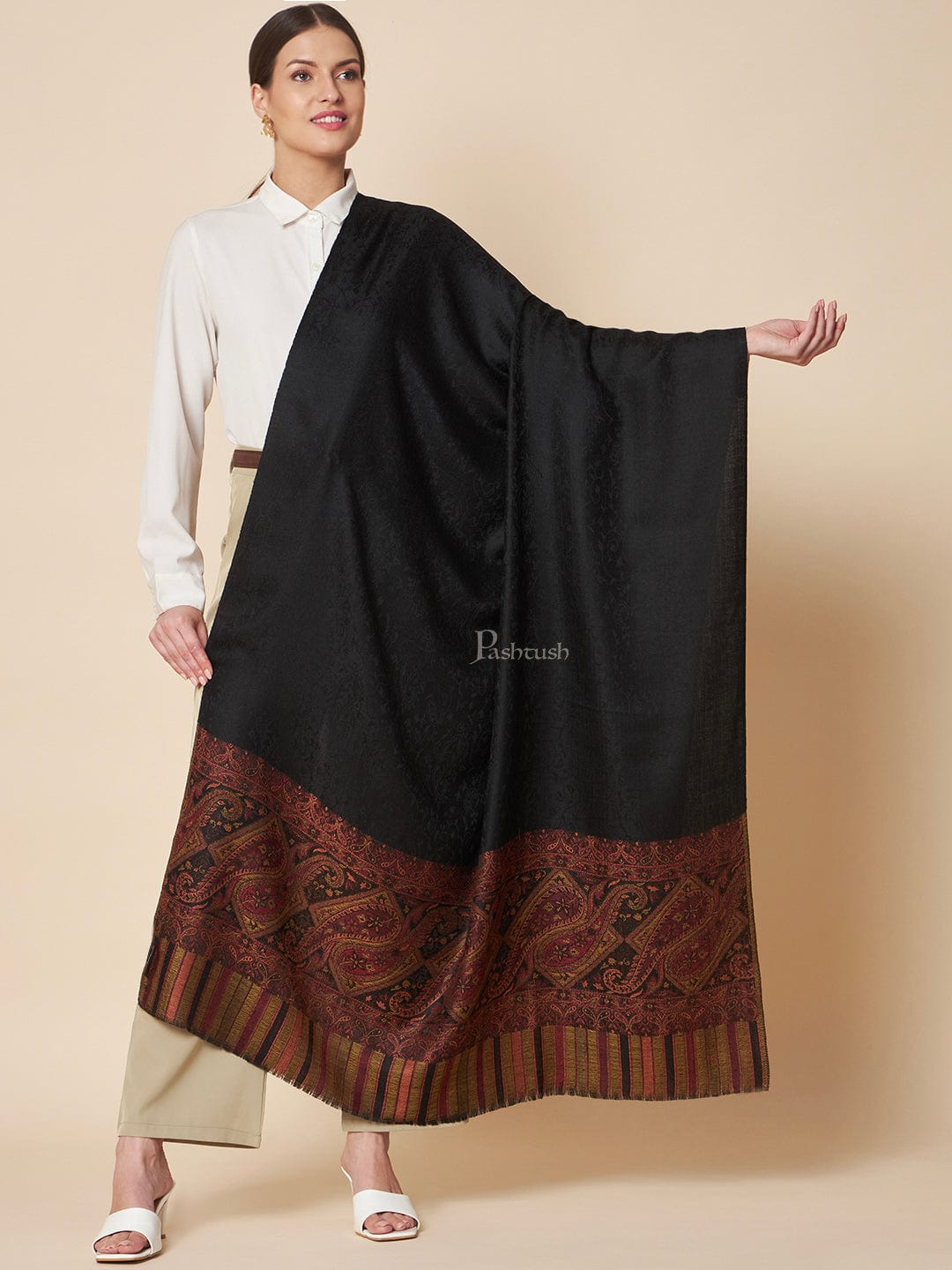 Pashtush India Womens Shawls Pashtush Womens Extra Fine Wool Shawl, Extra Soft Woven Palla Design, Black