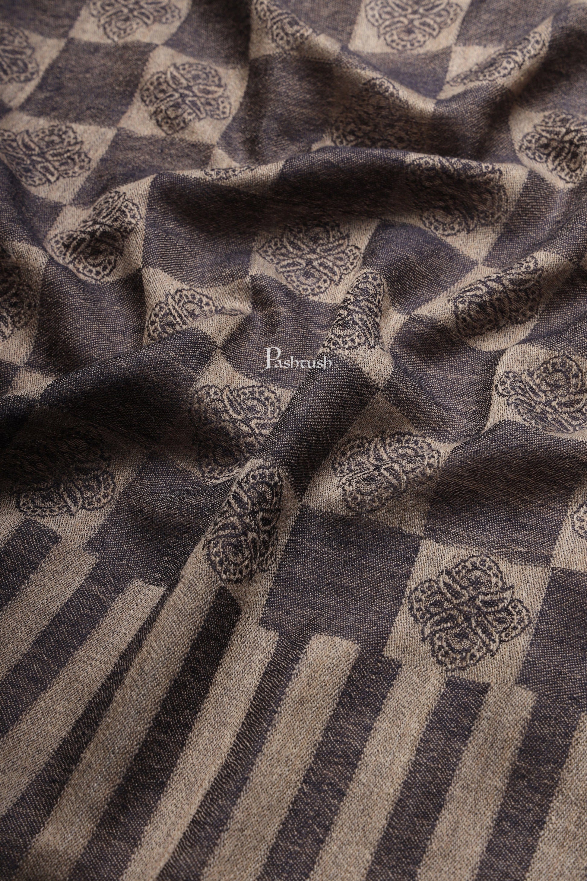 Pashtush India Womens Stoles and Scarves Scarf Pashtush Womens Extra Fine Wool Stole, Checkered Design, Navy Blue