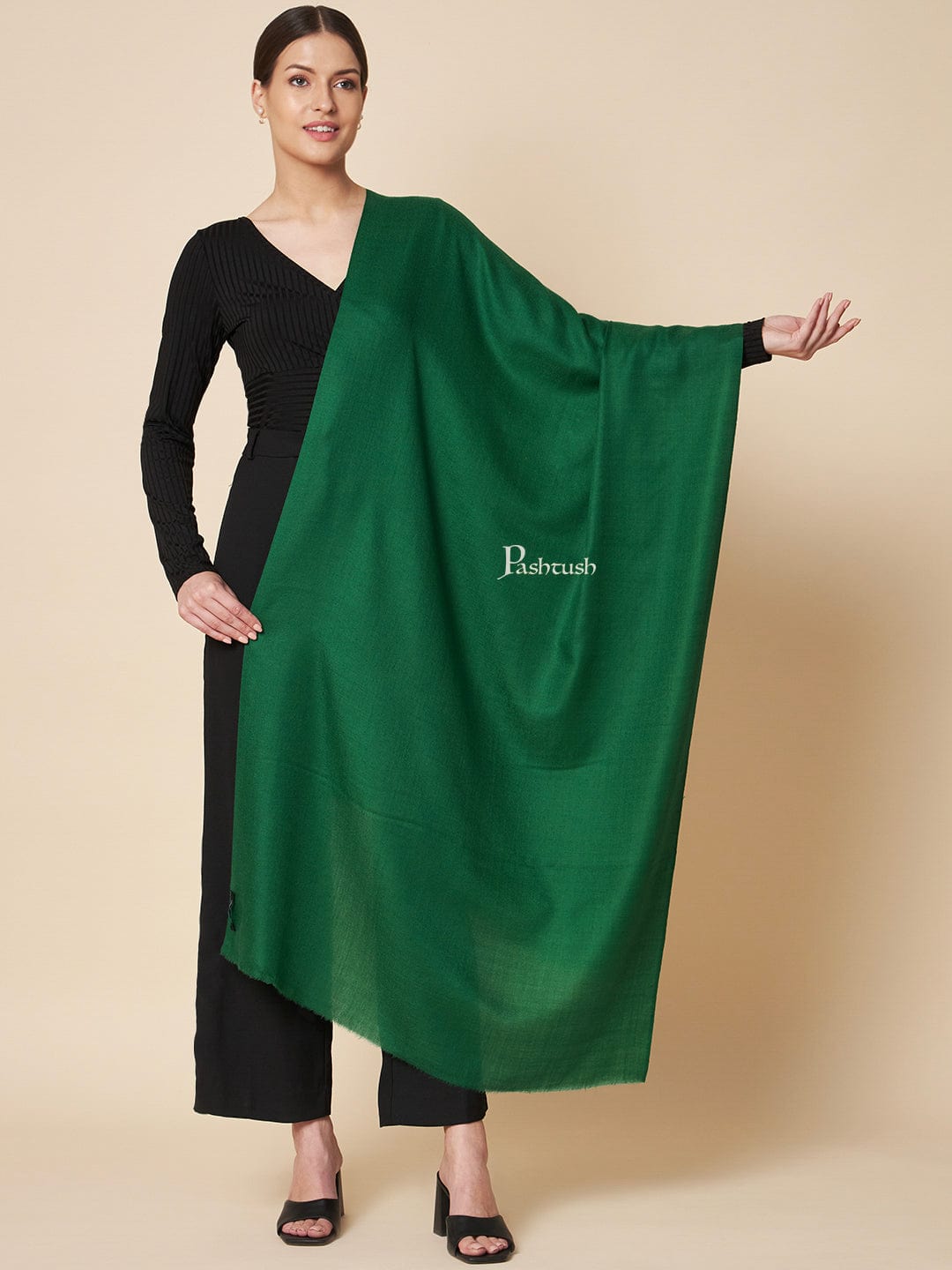 Pashtush India Womens Stoles and Scarves Scarf Pashtush Womens Extra Fine Wool Stole, Solid Design, Green