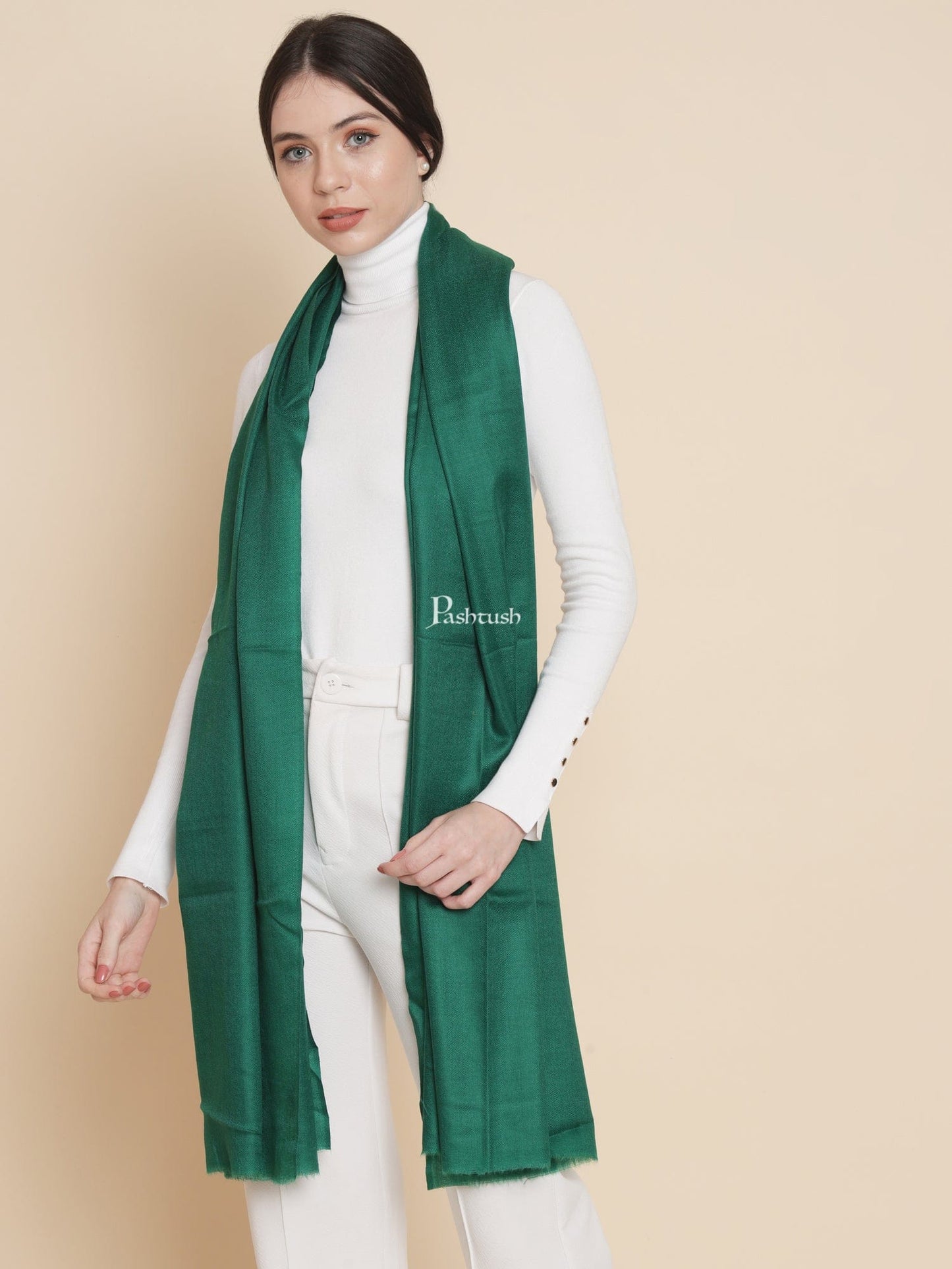 Pashtush India Womens Stoles and Scarves Scarf Pashtush Womens Extra Fine Wool Stole, Solid Design, Green