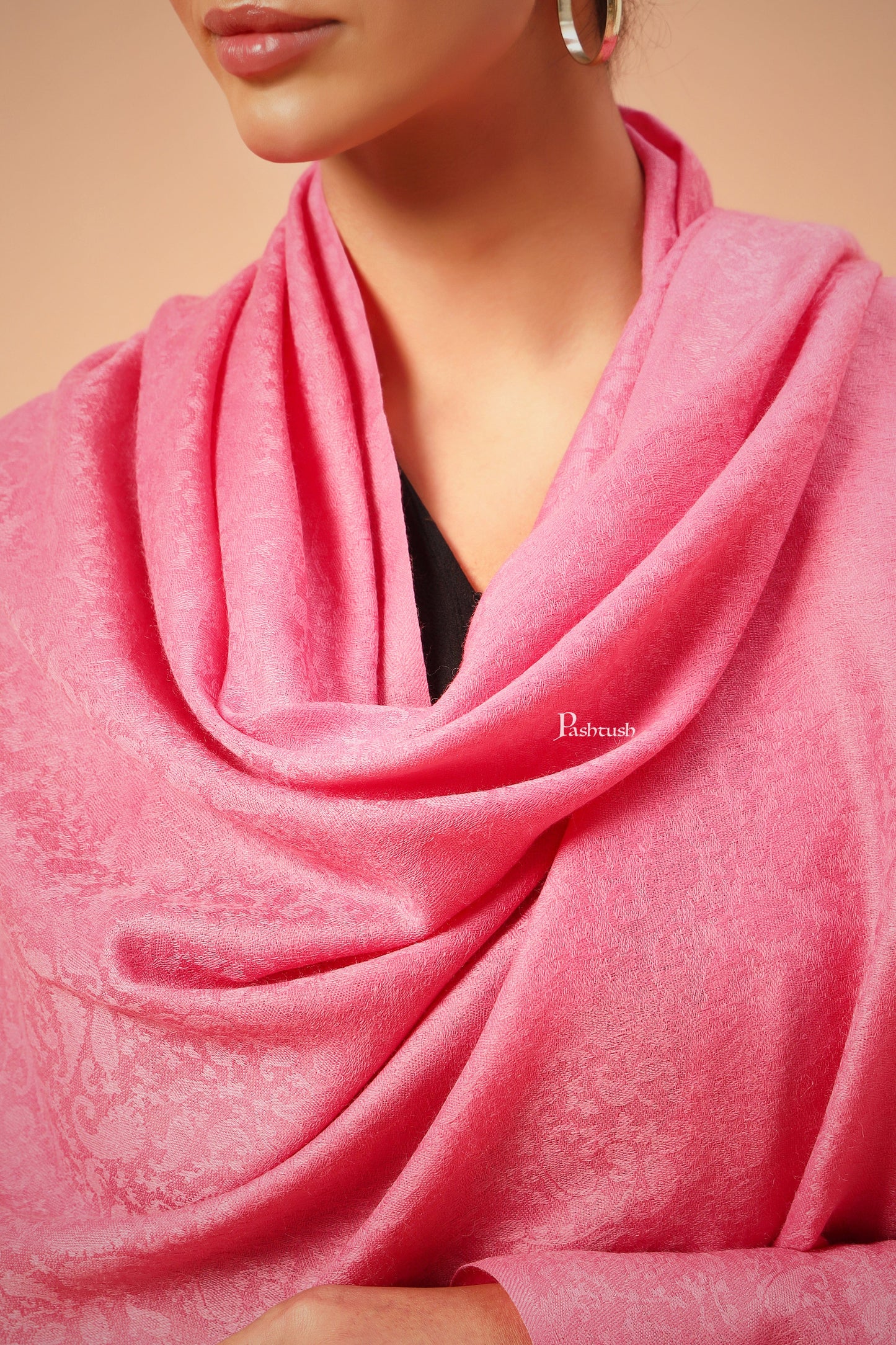 Pashtush India Womens Shawls Pashtush Womens Fine Wool Aztec Weave Shawl, Soft And Warm, Pink