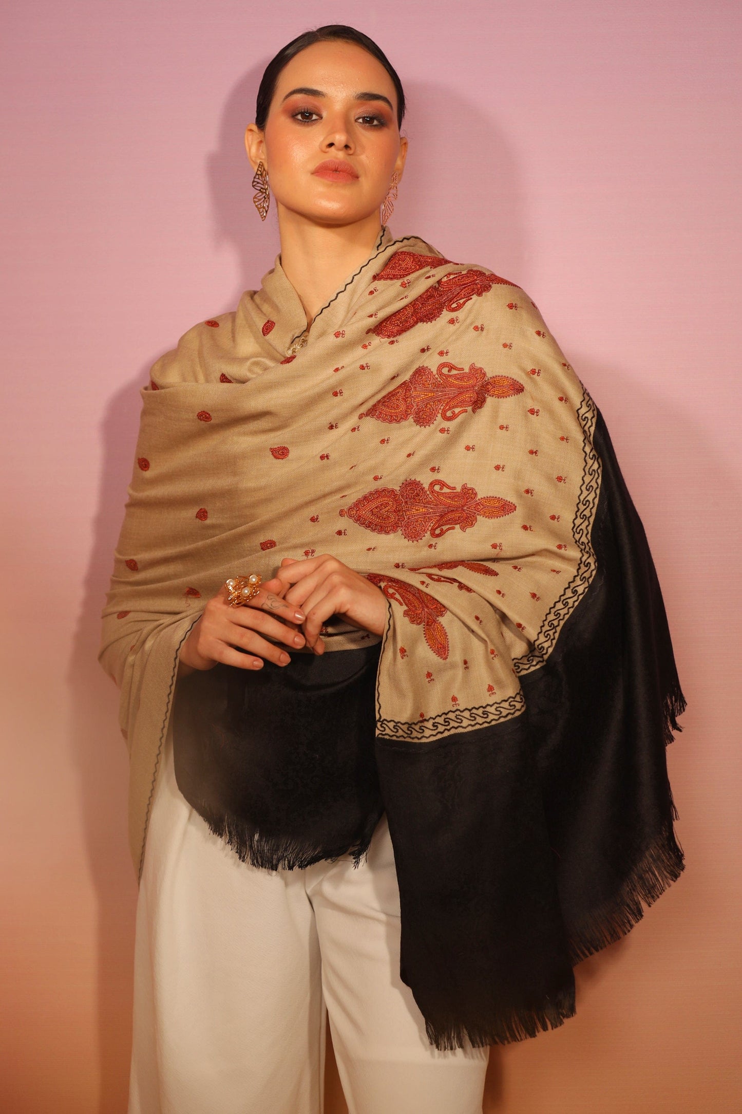Pashtush India Womens Stoles and Scarves Scarf Pashtush womens Fine Wool shawl, pasiley design, Beige And Black
