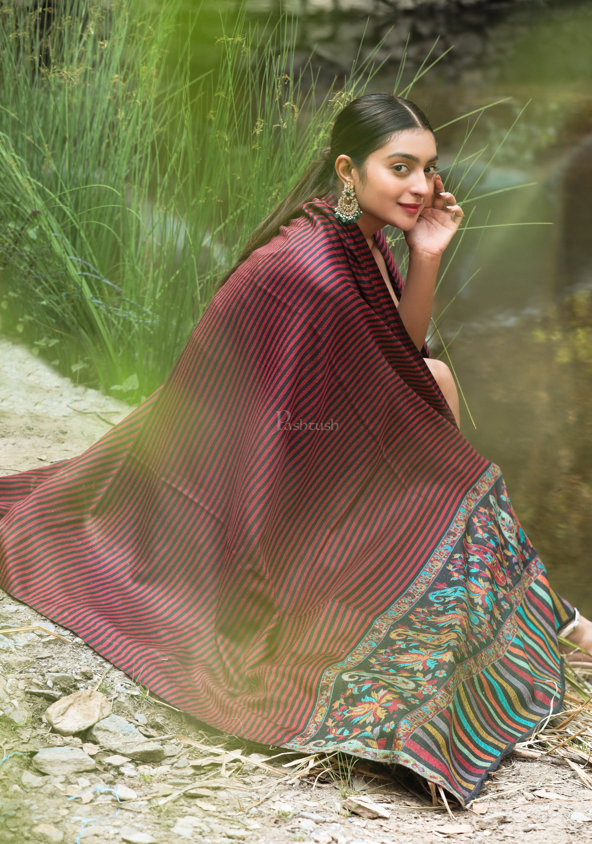 Pashtush India Womens Shawls PASHTUSH WOMENS FINE WOOL SHAWL, WITH ETHNIC PALLA WEAVE