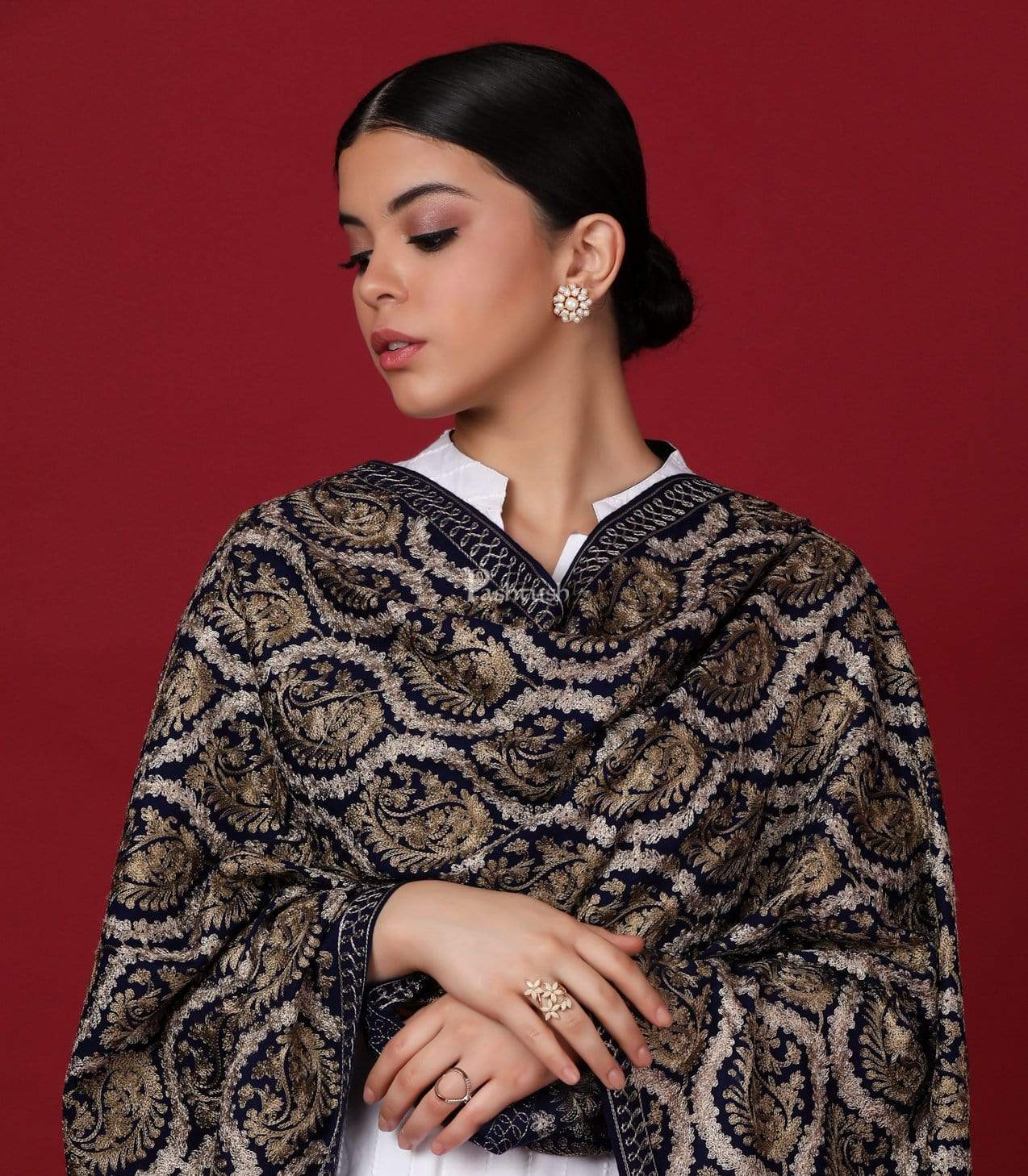 Pashtush Store Stole Pashtush Womens Fine Wool, Silky Nalki Embroidery Needlework Stole, Black