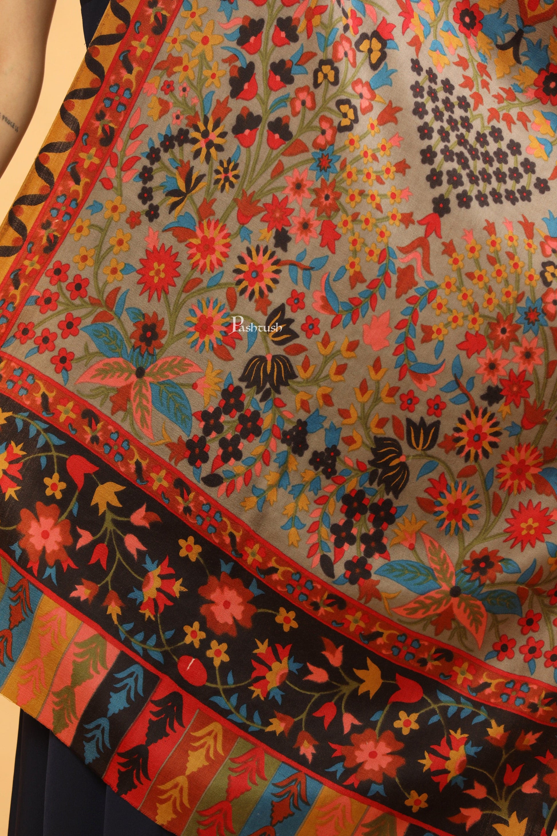 Pashtush India Womens Stoles Pashtush Womens Fine Wool Stole, Printed Paisley Design, Multicolour