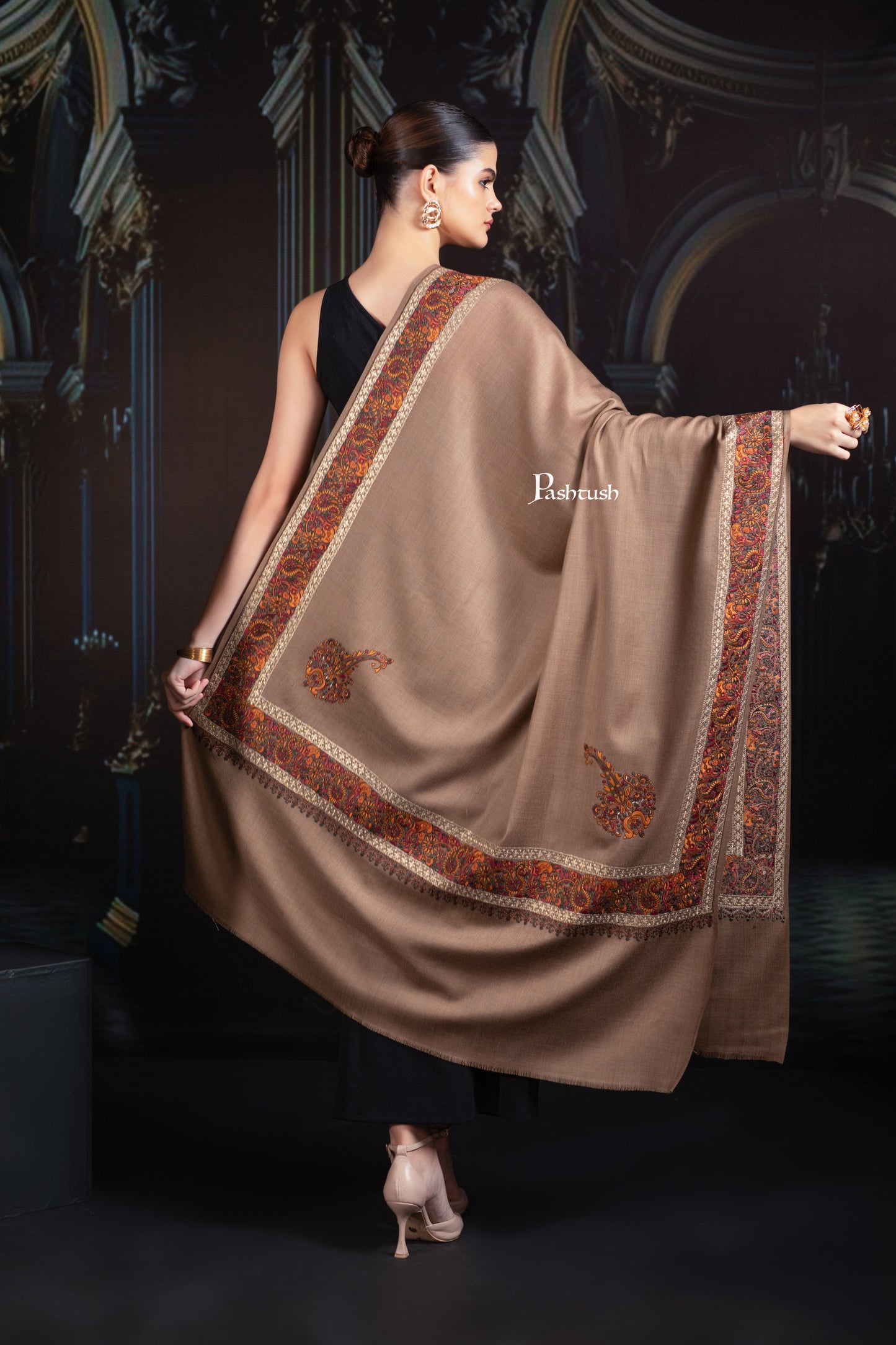 Pashtush India Womens Shawls Pashtush Womens Fine Wool Tilla Border Shawl, Challa Daur with Metallic Detailing, Taupe