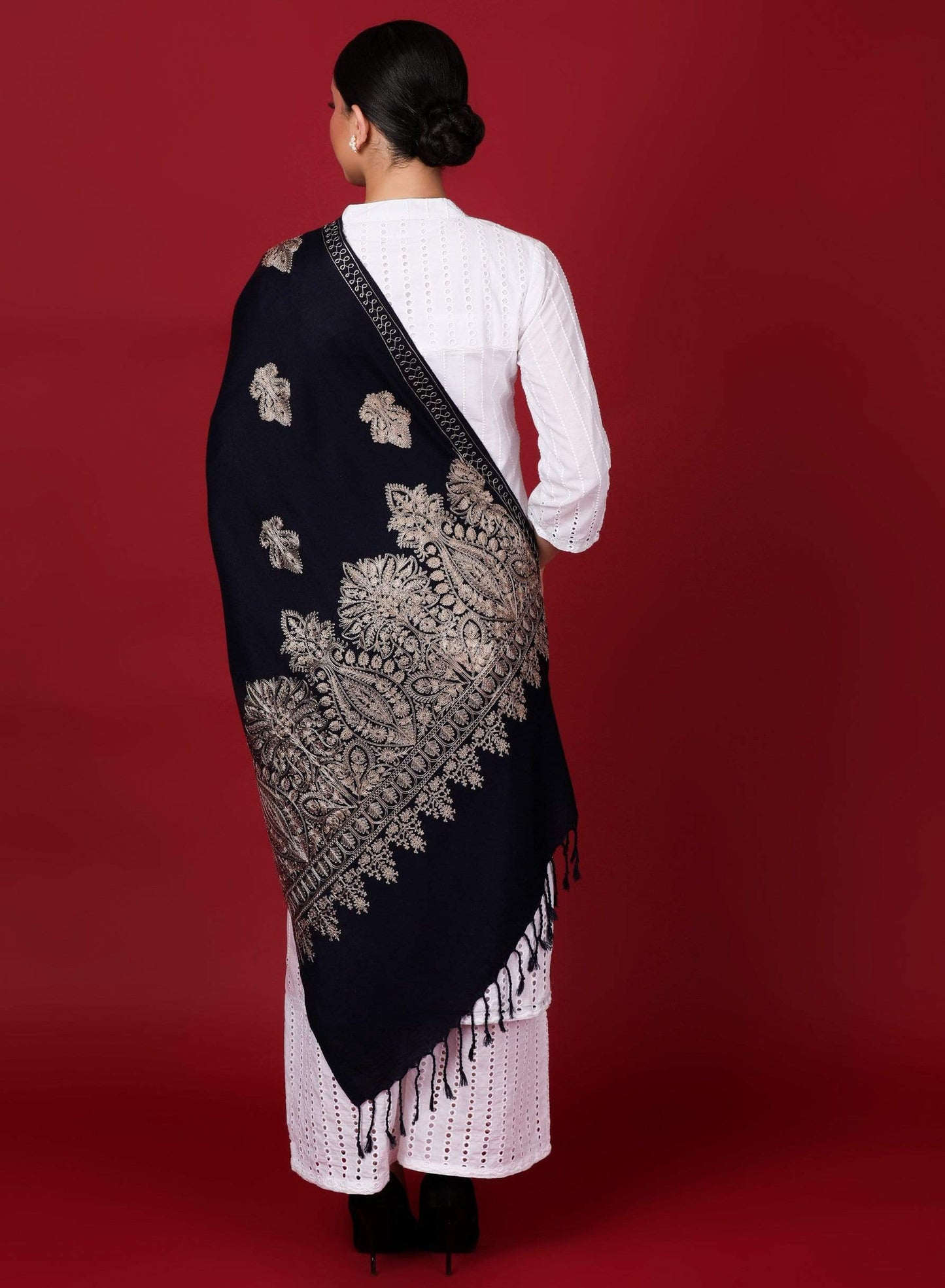Pashtush Store Stole Pashtush Womens Fine Woollen, Silky Nalki Embroidery Needlework Stole, Midnight Blue