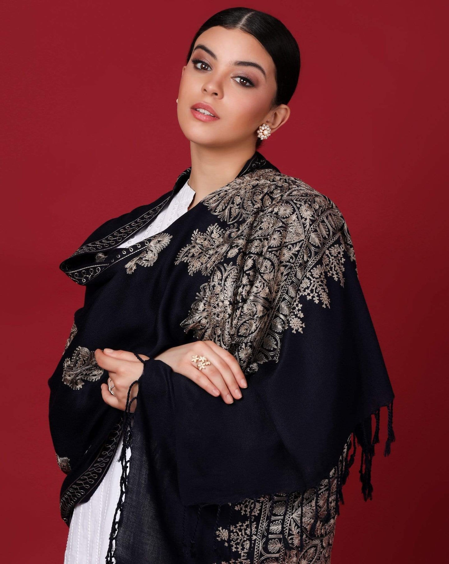 Pashtush Store Stole Pashtush Womens Fine Woollen, Silky Nalki Embroidery Needlework Stole, Midnight Blue