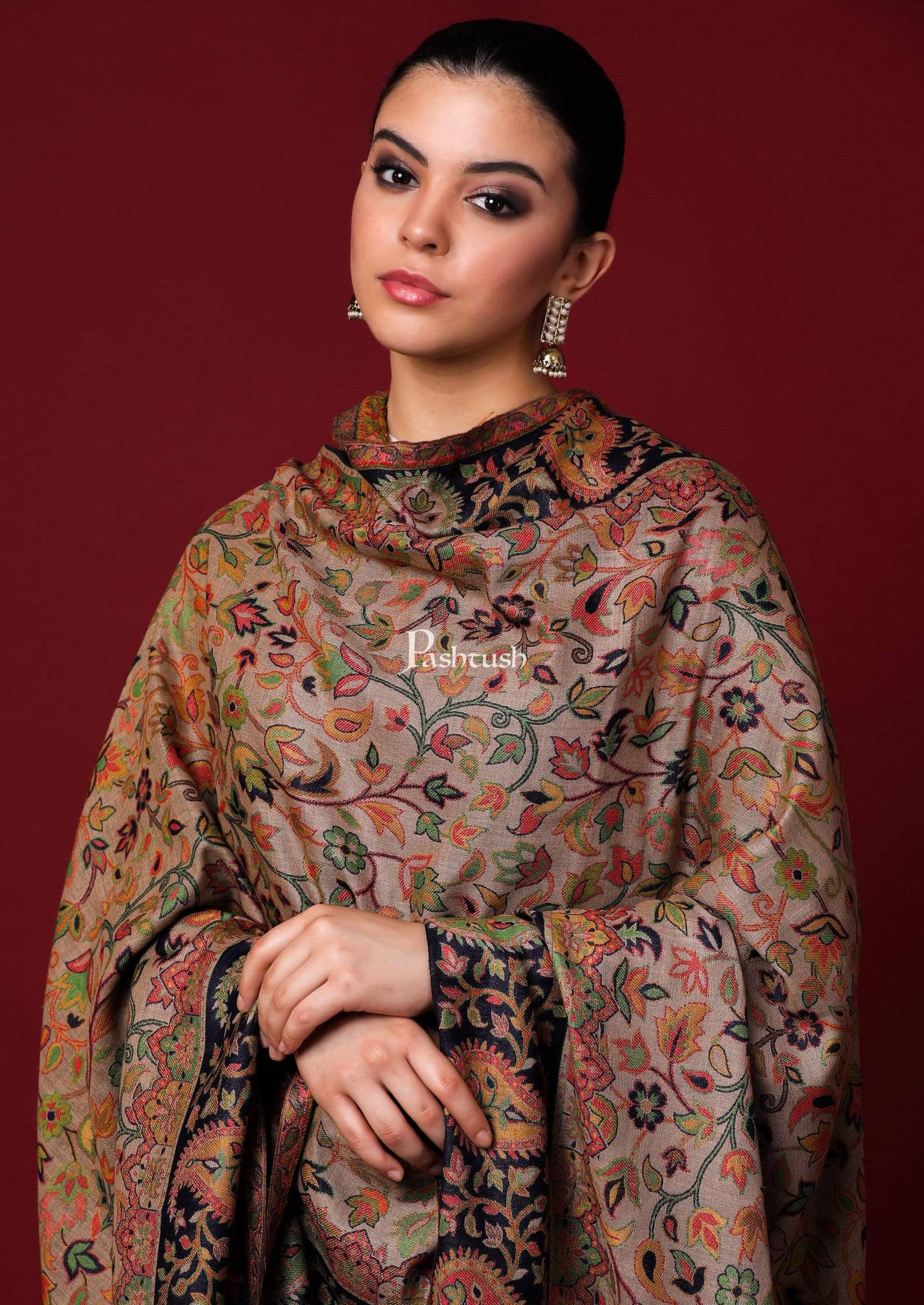 Pashtush Shawl Store Shawl Pashtush Womens Kaani Shawl, Faux Pashmina, Soft and Warm, Beige and Black
