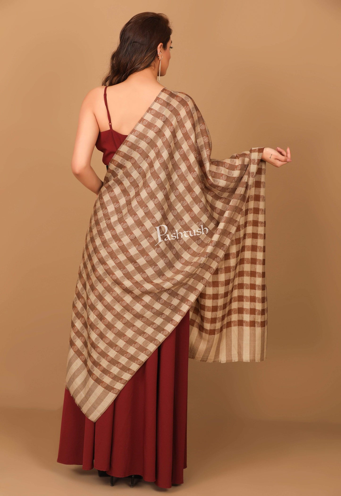 Pashtush India 70x200 Pashtush Womens Luxury Wool Check Scarf, Reversible, Extra-Fine, Mocha Brown