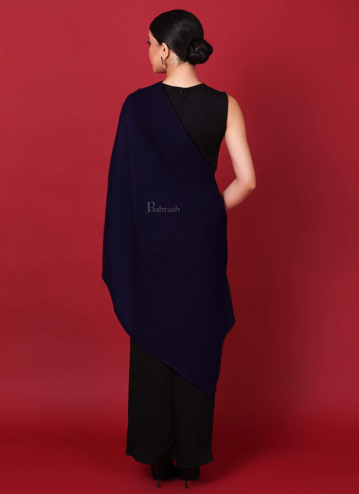 Pashtush India 70x200 Pashtush Womens Softest Cashmere Pashmina Scarf, Diamond Weave, Navy Blue