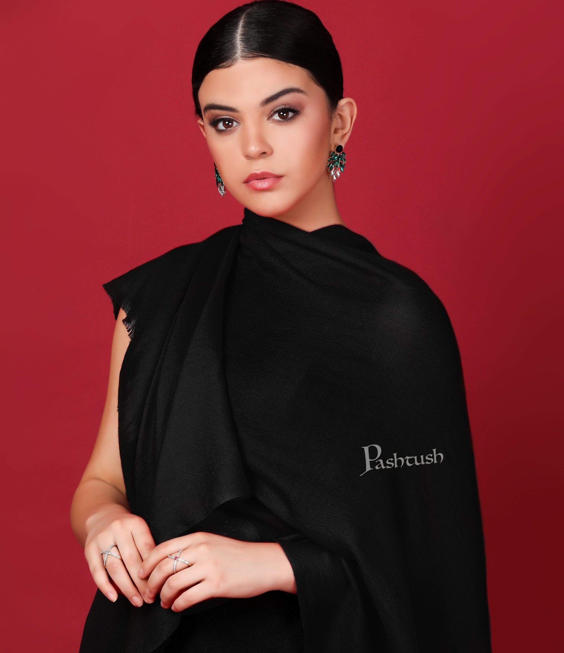 Pashtush India 70x200 Pashtush Womens Softest Rich Cashmere Scarf, With Diamond Weave, Deep Black