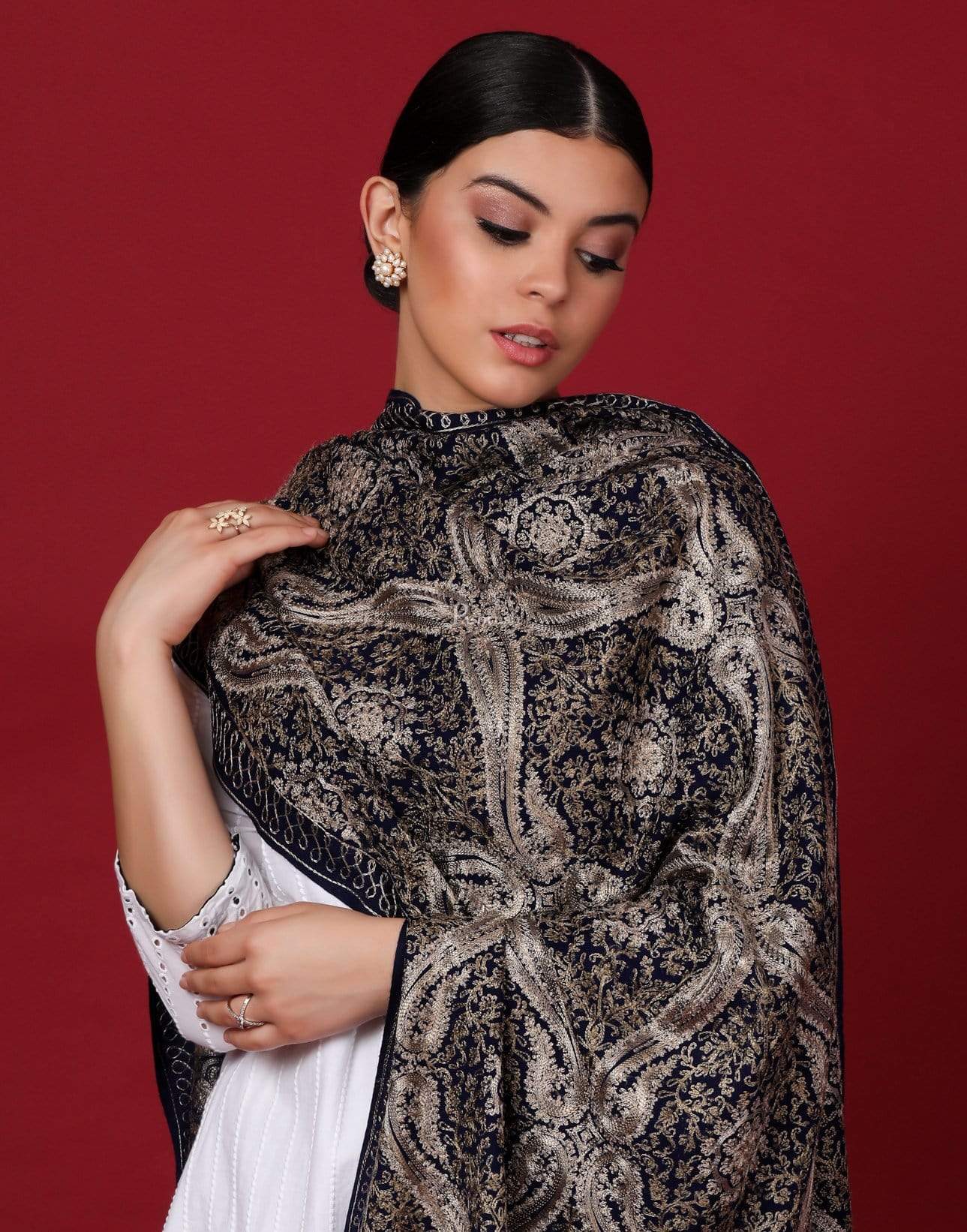 Pashtush Store Stole Pashtush Womens Woollen Stole, Silky Nalki Embroidery Needlework Stole, Midnight