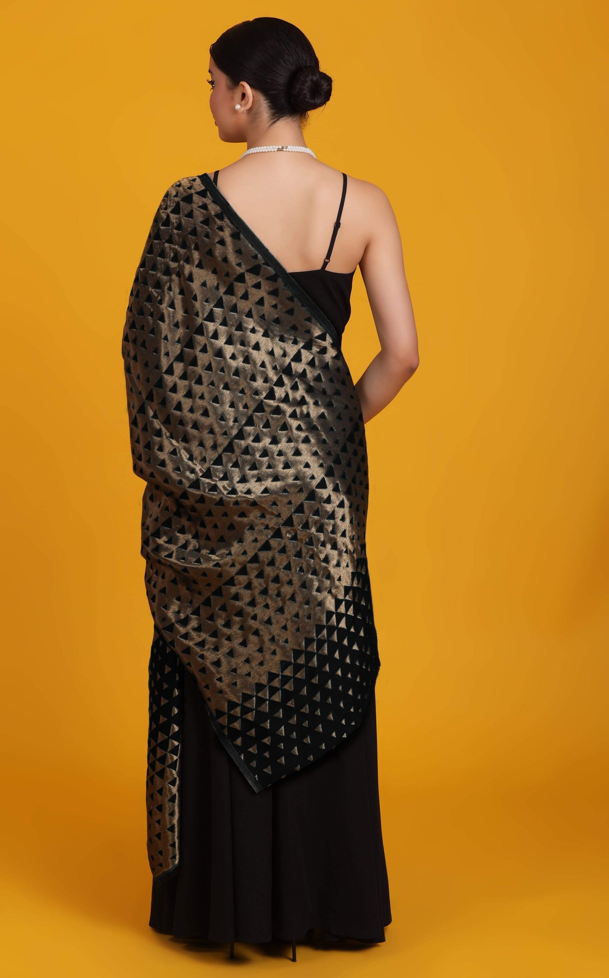 Pashtush Shawl Store Stole Pashtush Womens Zari Weave Stole, Scarf, Black and Golden