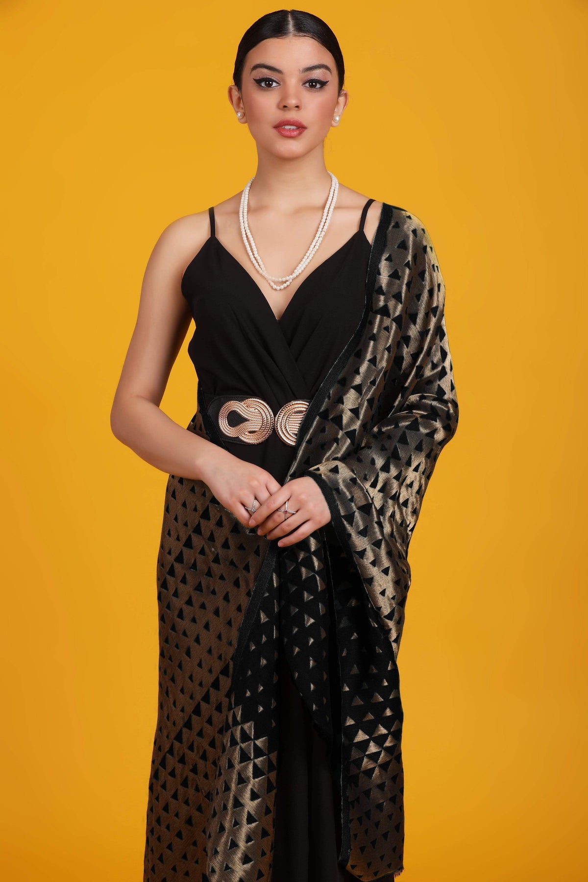 Pashtush Shawl Store Stole Pashtush Womens Zari Weave Stole, Scarf, Black and Golden