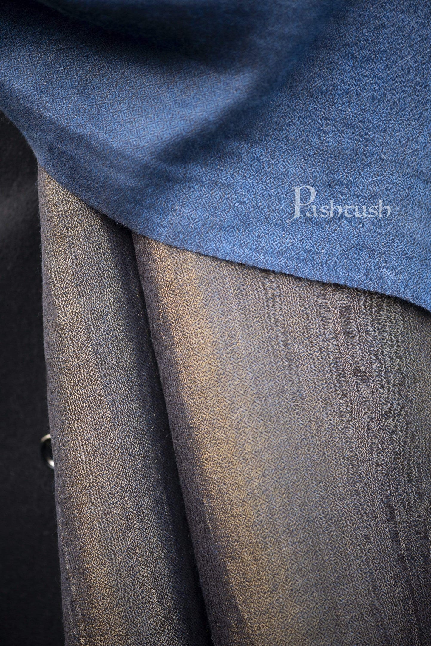 Pashtush India 70x200 Pashutsh Mens Twilight Collection, Reversible With Metallic Thread Weave, Fine Wool