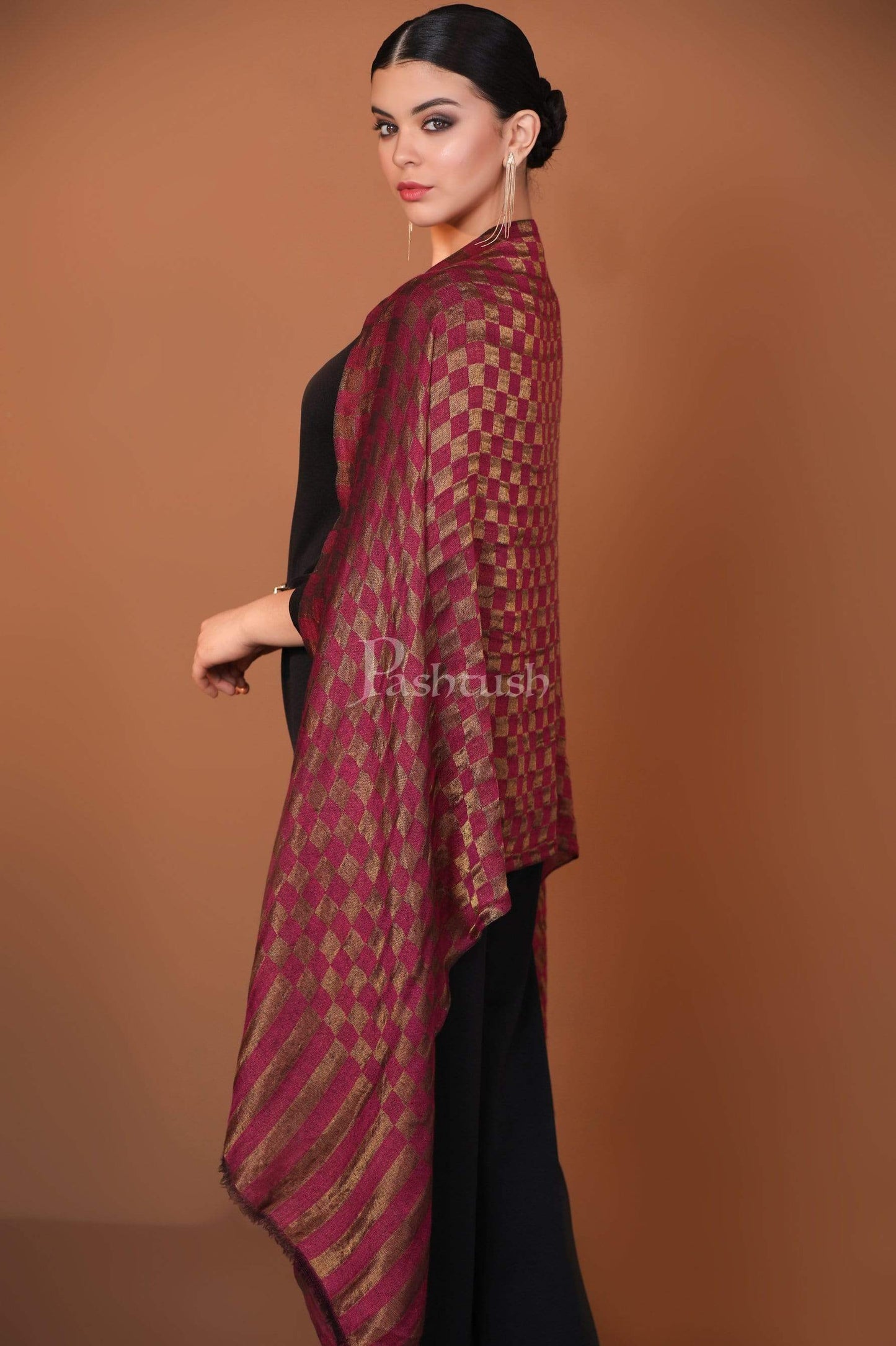 Pashtush Shawl Store Stole Pashutsh Womens Twilight Checkered Scarf, With Shimmery Zari Thread Weave
