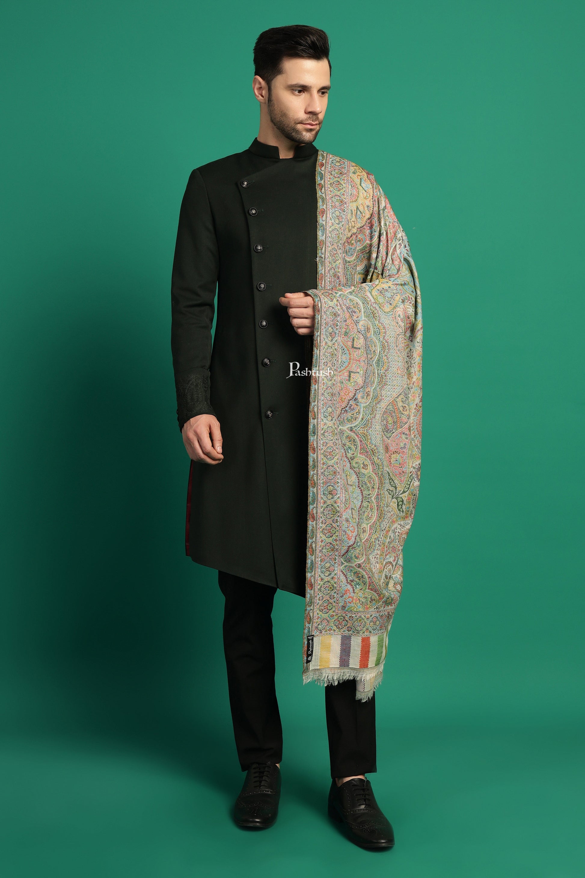 Pashtush India Gift Pack Pashtush His and Her Gift Set of 100% Pure Wool Stole and Shawl, Ivory and Black, Packaged in Keepsake Wooden Chester Gift Box
