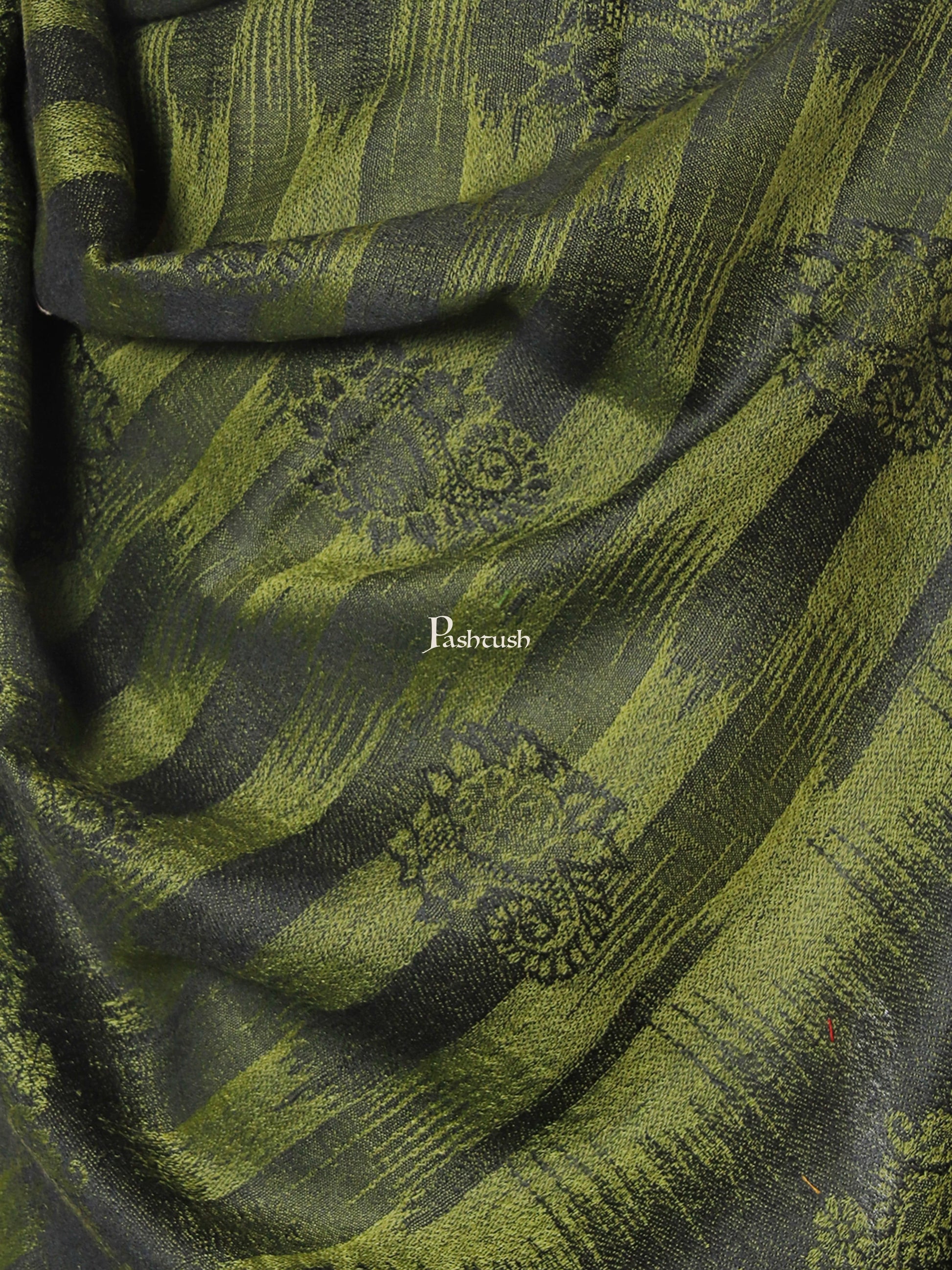 Pashtush India Gift Pack Pashtush His And Her Gift Set Of Ikkat Design Stoles With Premium Gift Box Packaging, Emerald Green and Maroon