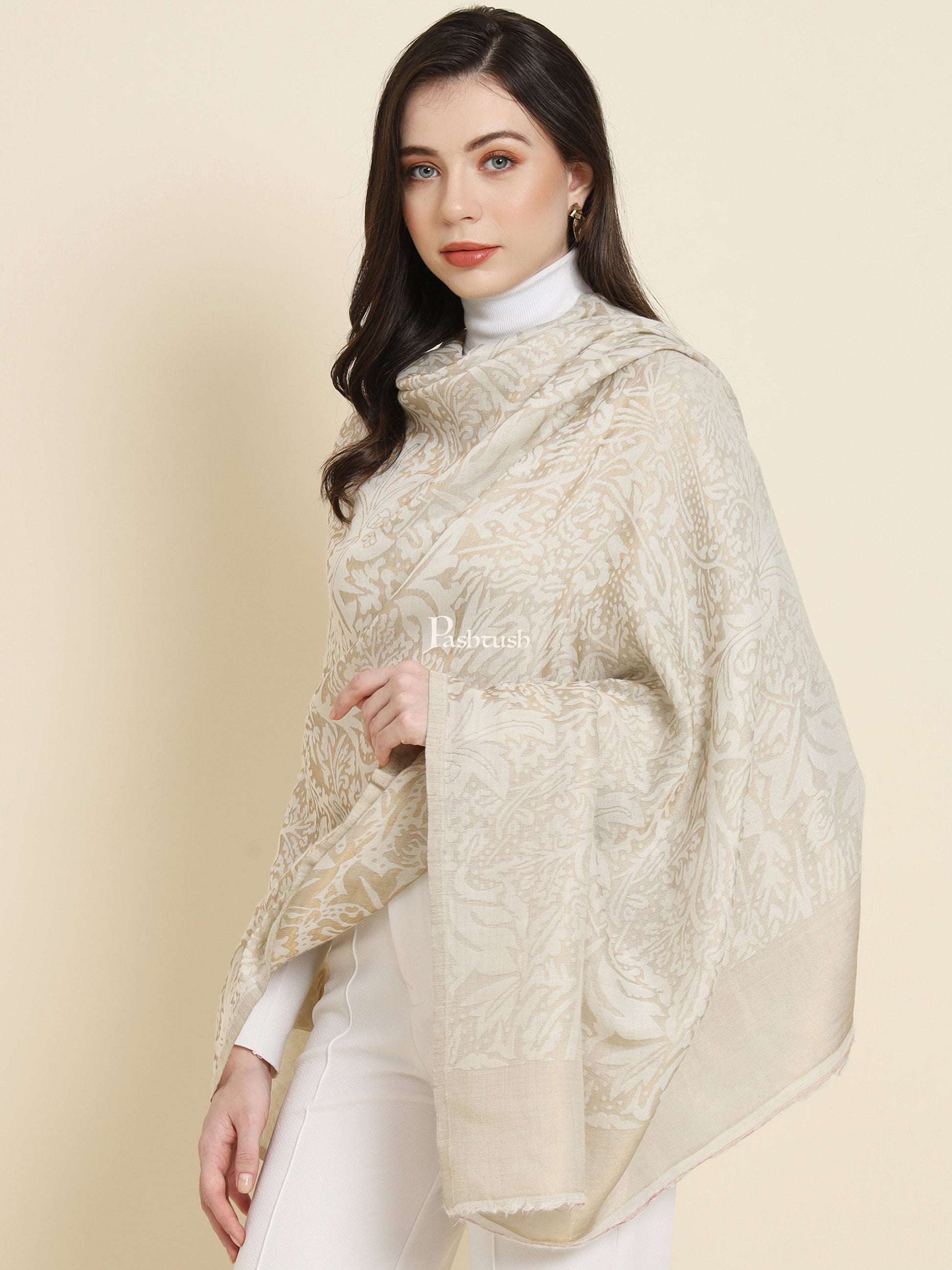 Pashtush India Gift Pack Pashtush His And Her Gift Set Of Pure Wool Ring Shawl And Twilight Metallic Weave Shawl With Wooden Chester Box, Beige and Ivory