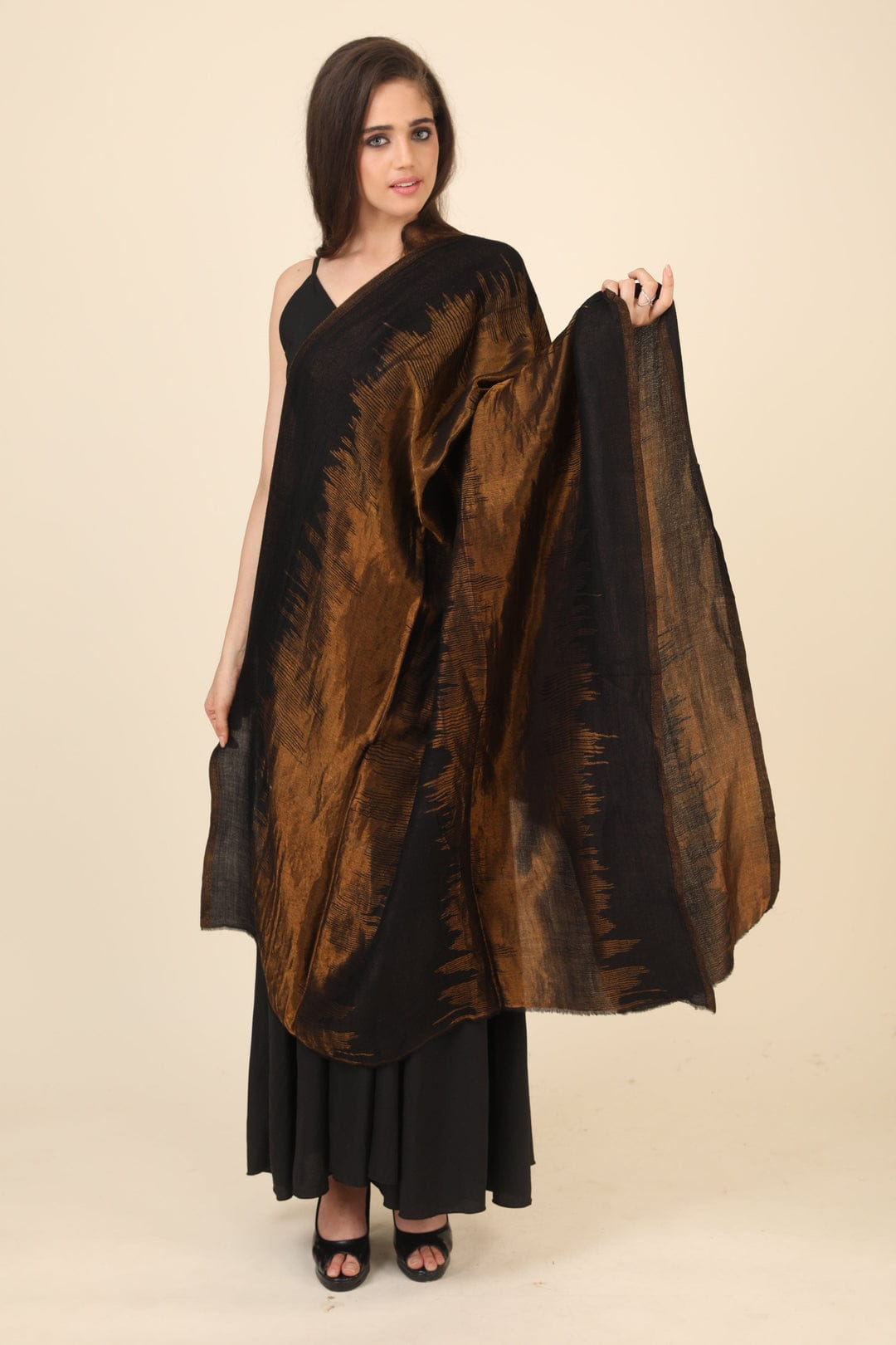 Pashtush India Gift Pack Pashtush His and Her Gift Set of Twilight Stole and Shawl, Emerald Green and Black, Packaged in Keepsake Wooden Chester Gift Box