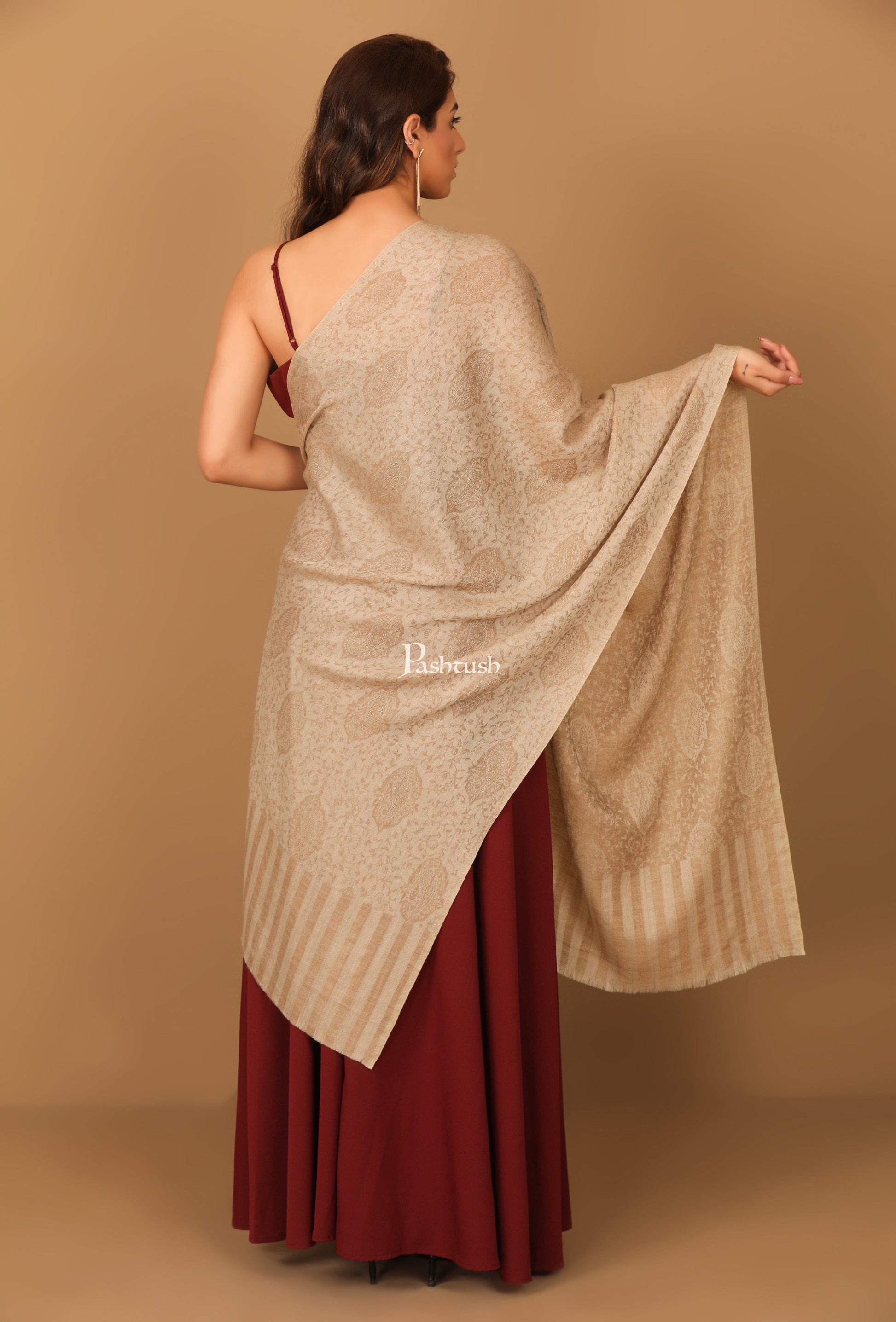 Pashtush India Gift Pack Pashtush His And Her Set Of Fine Wool Stoles, Premium Gift Box Packaging, Black & Beige