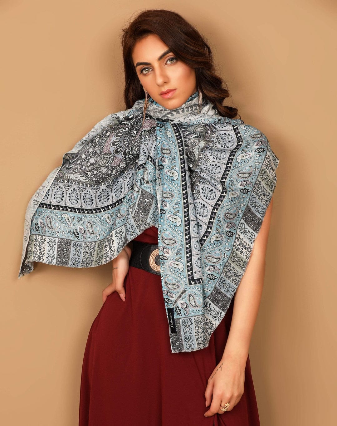 Pashtush India Gift Pack Pashtush His And Her Set Of Mens Twilight Stole and Womens Bamboo Stole, Premium Gift Box Packaging, Gold and Multicolour