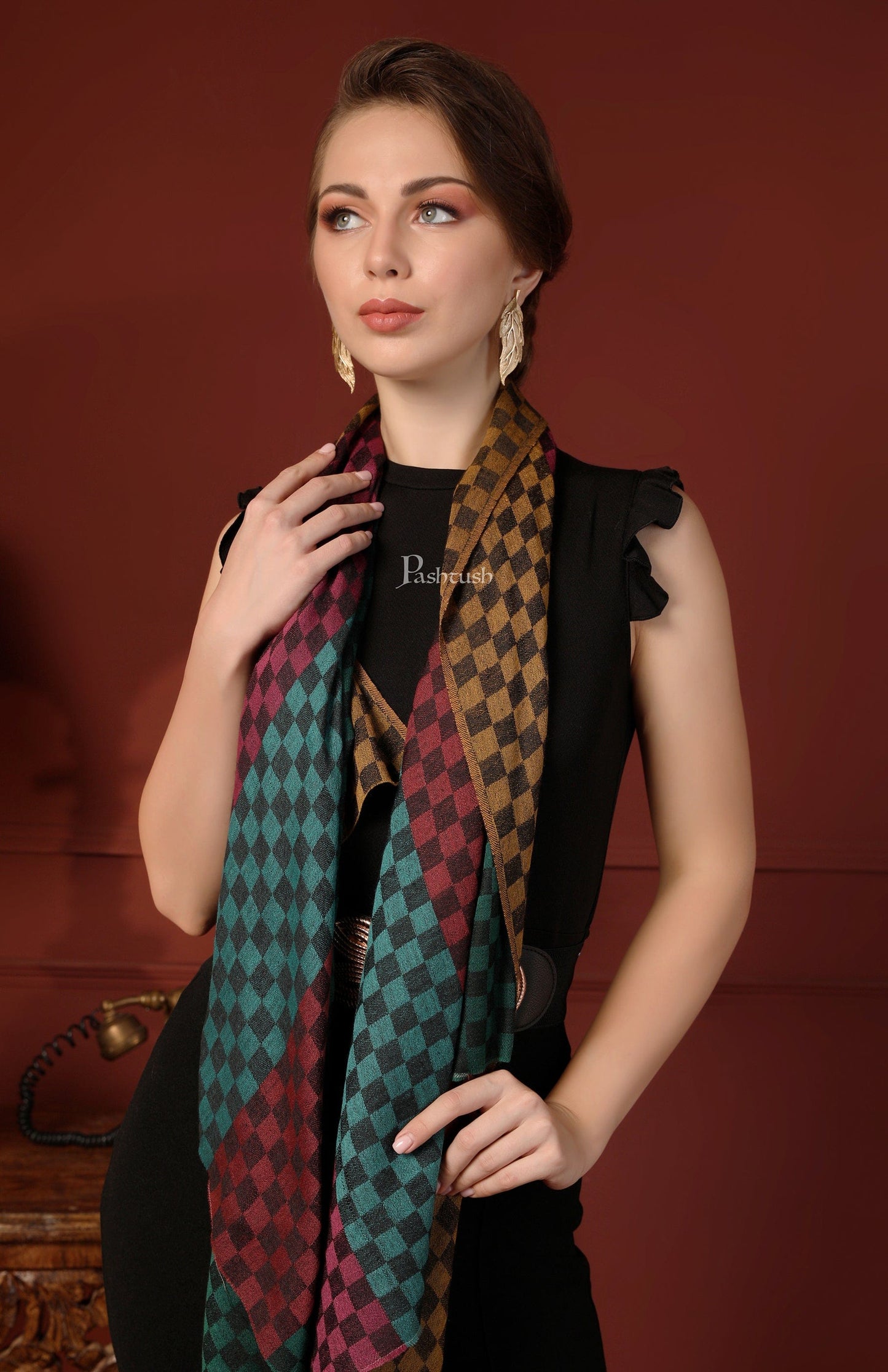 Pashtush India Gift Pack Pashtush His and Her Set of Stoles with Premium Gift Box Packaging, Taupe and Multicoloured.