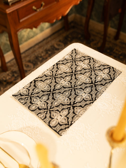 Pashtush India Gift Pack Pashtush Luxury Table Mats, Nalki Embroidery Collection, Black (Mats Only)