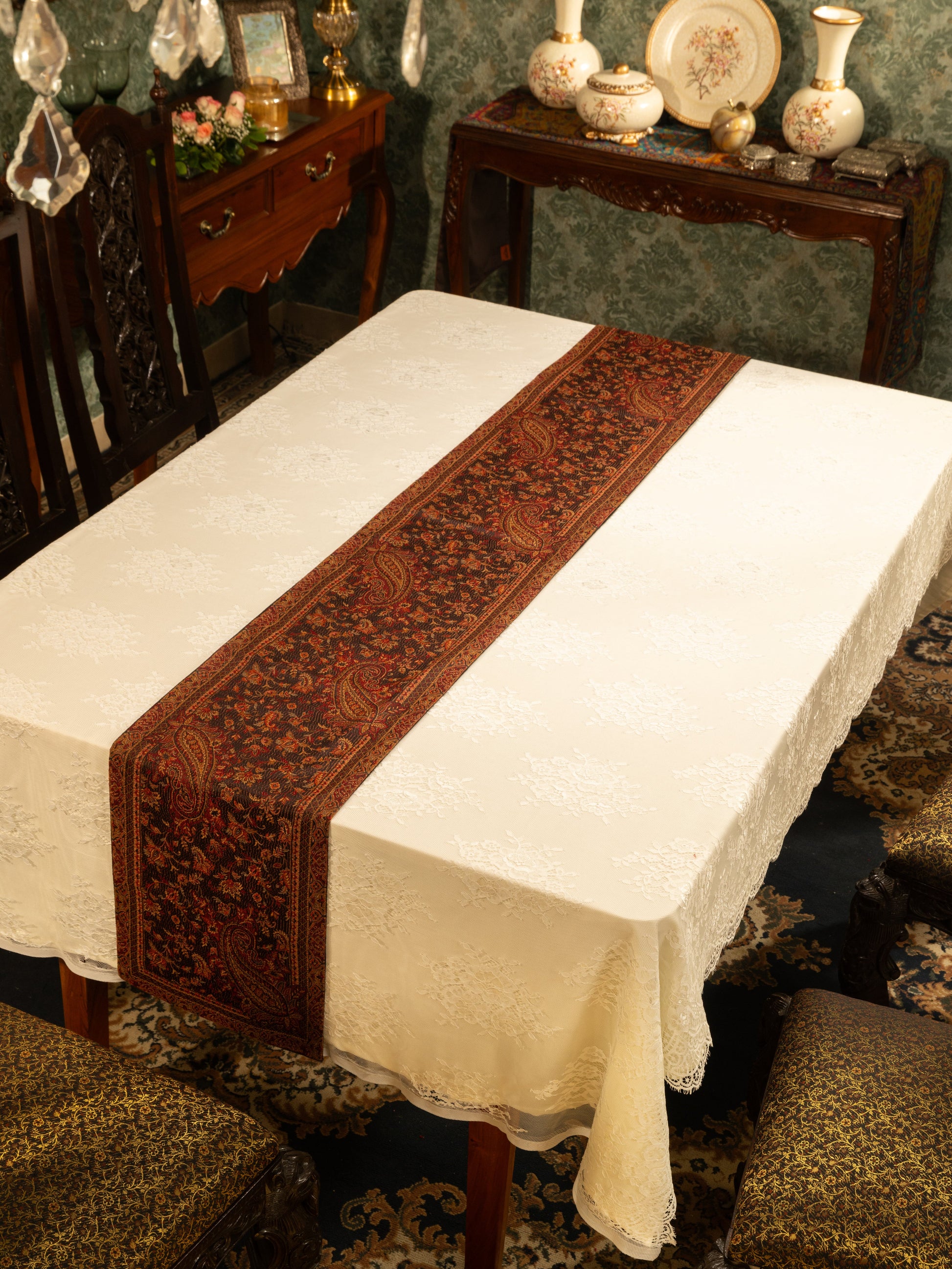 Pashtush India Gift Pack Pashtush Luxury Table Runner with Mats Set, Jamawar Collection, Coffee Brown