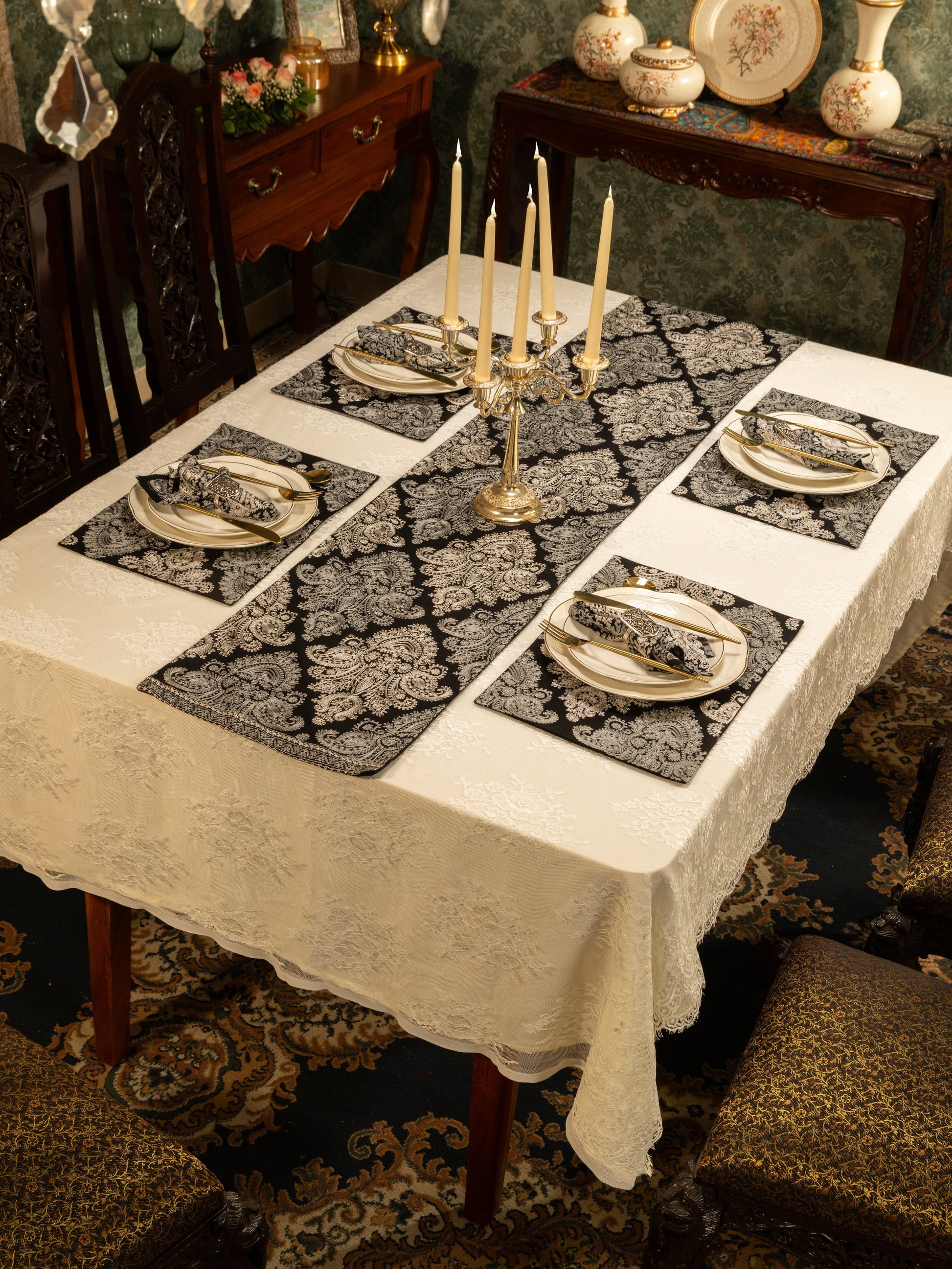 Pashtush India Gift Pack Pashtush Luxury Table Runner with Mats Set, Nalki Embroidery Collection, Black
