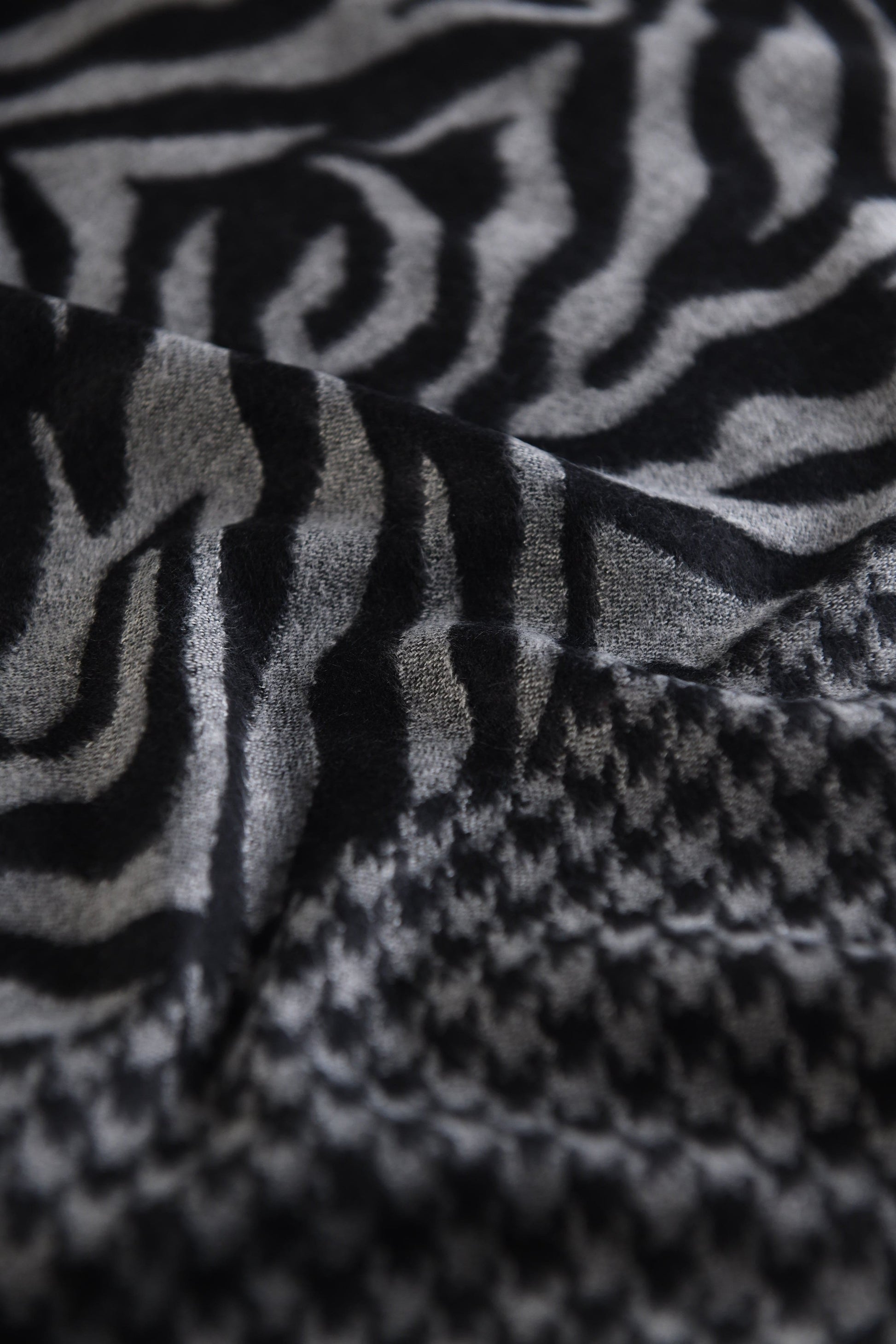 Pashtush India Mens Scarves Stoles and Mufflers Pashtush mens Acro Wool stole, Monotone Wild Stripes design, Black