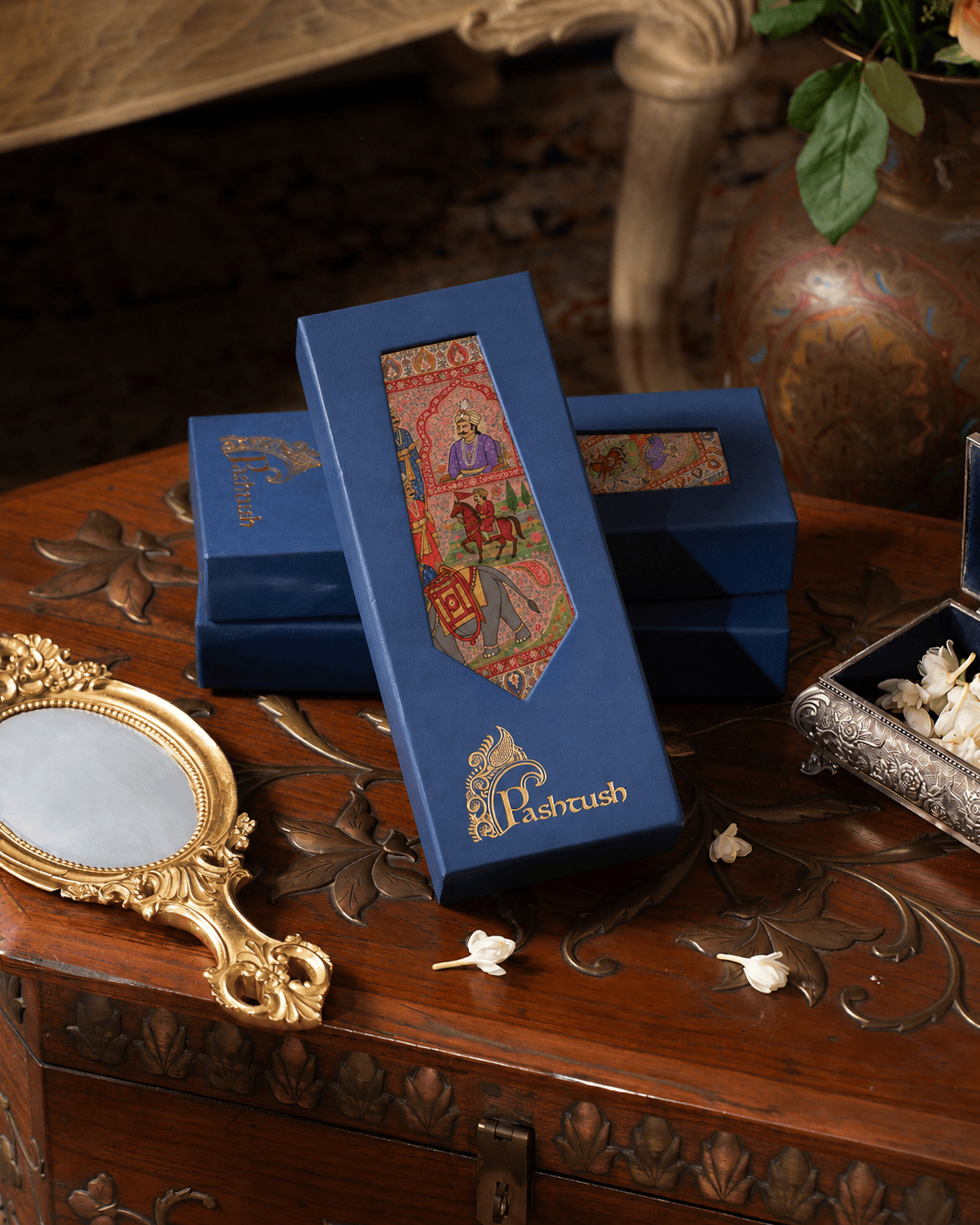 Pashtush India Gift Pack Pashtush Mens Darbar Sartorial Pocket Square, Mughal Miniature Art, Ultra Soft Silky Texture.